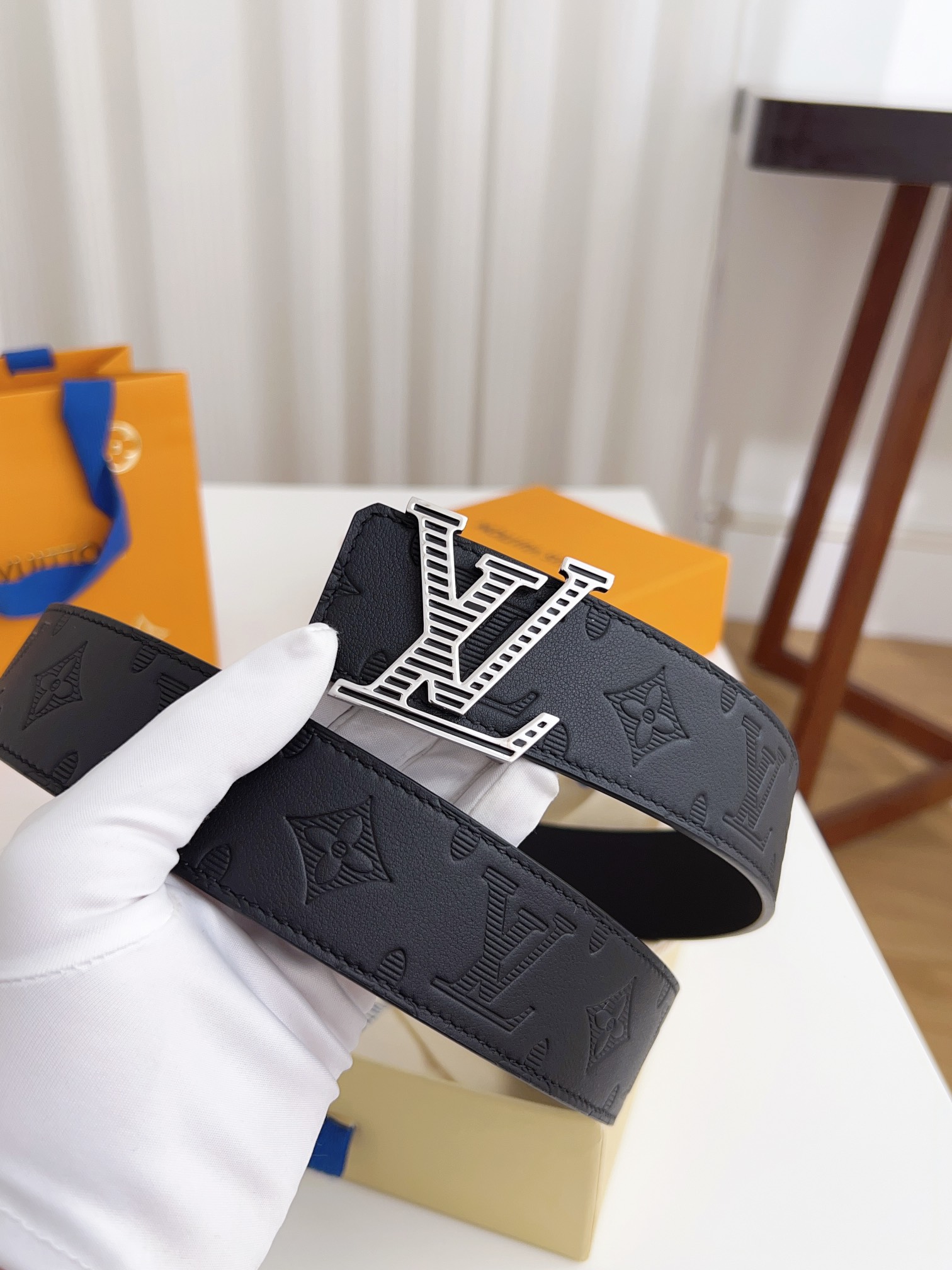 Louis Vuitton Basic Belt 40mm-l