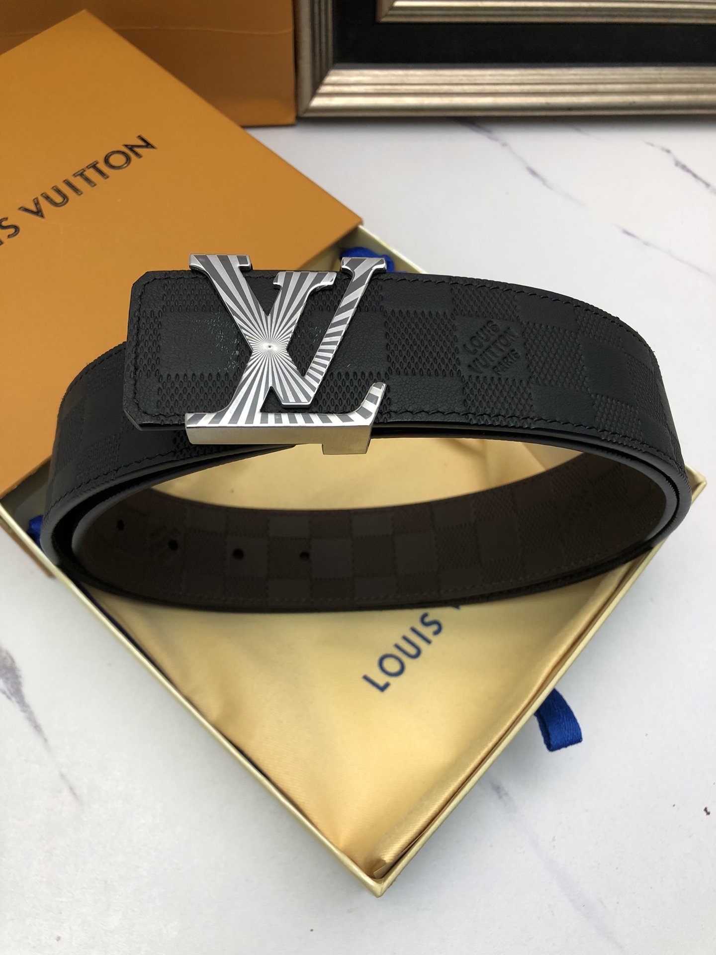 Louis Vuitton Basic Belt Top Grain Leather Black L