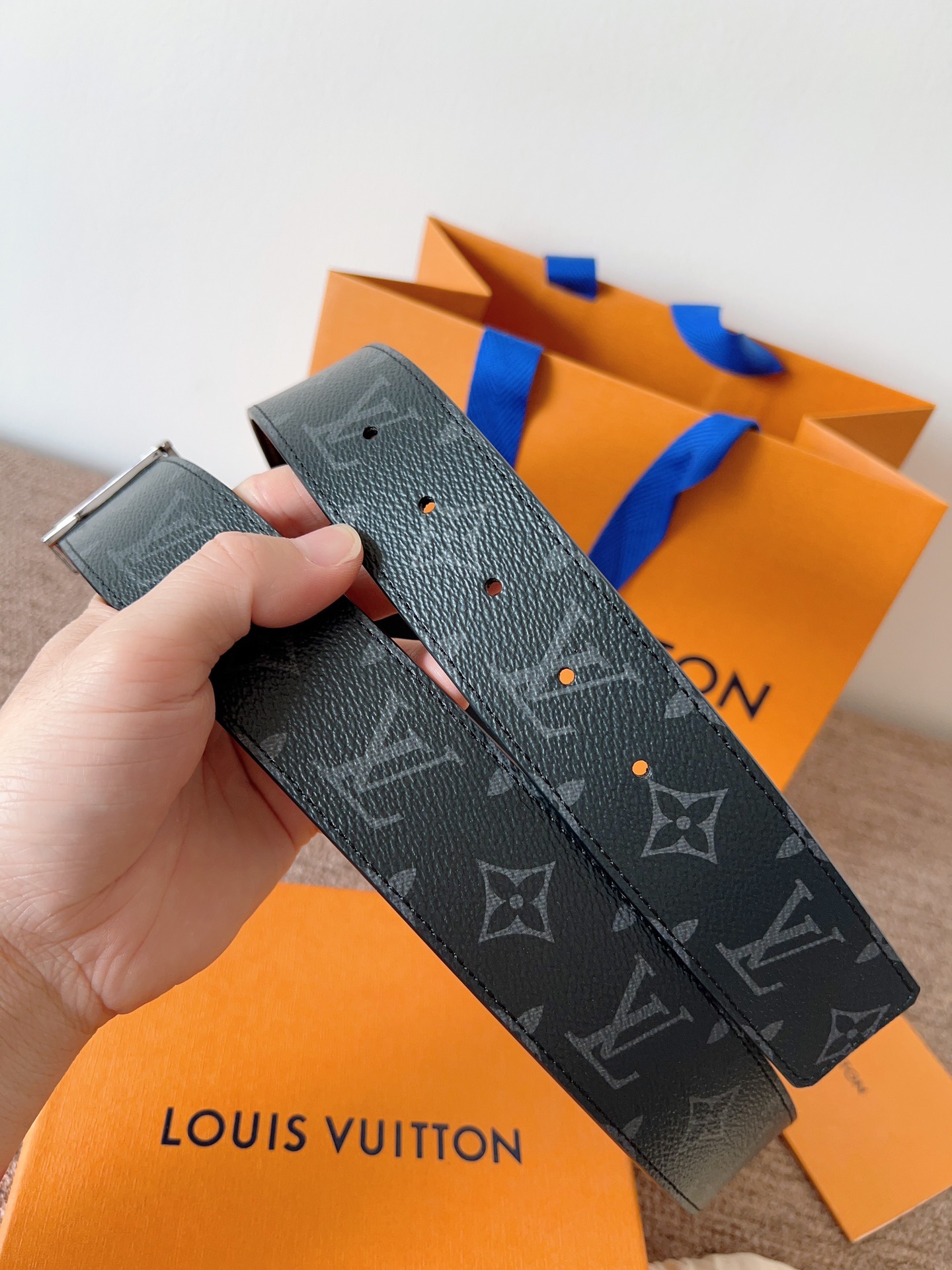 Louis Vuitton Basic Belt L