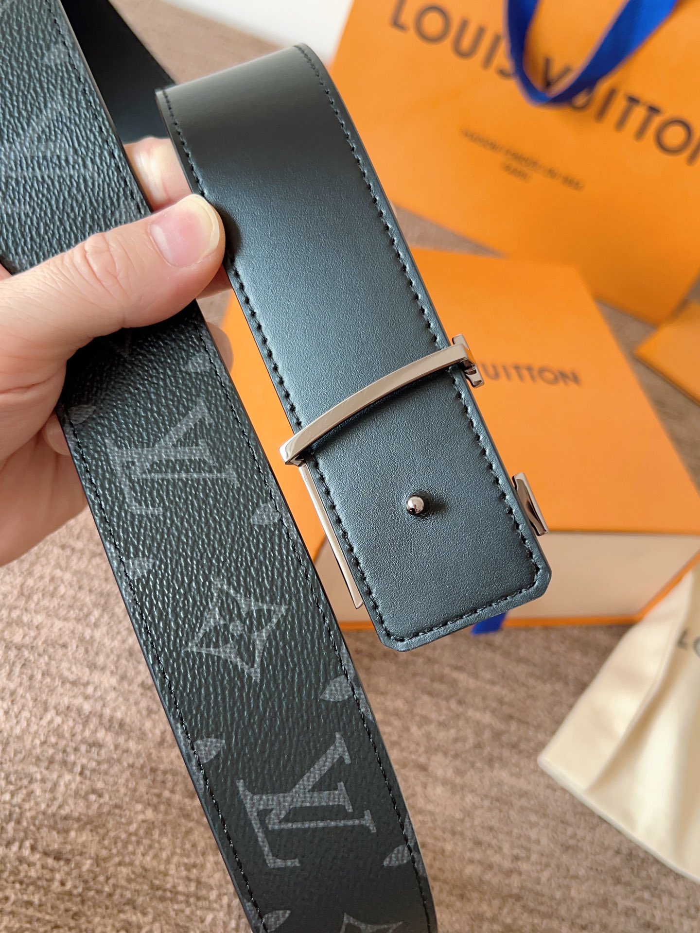 Louis Vuitton Basic Belt L