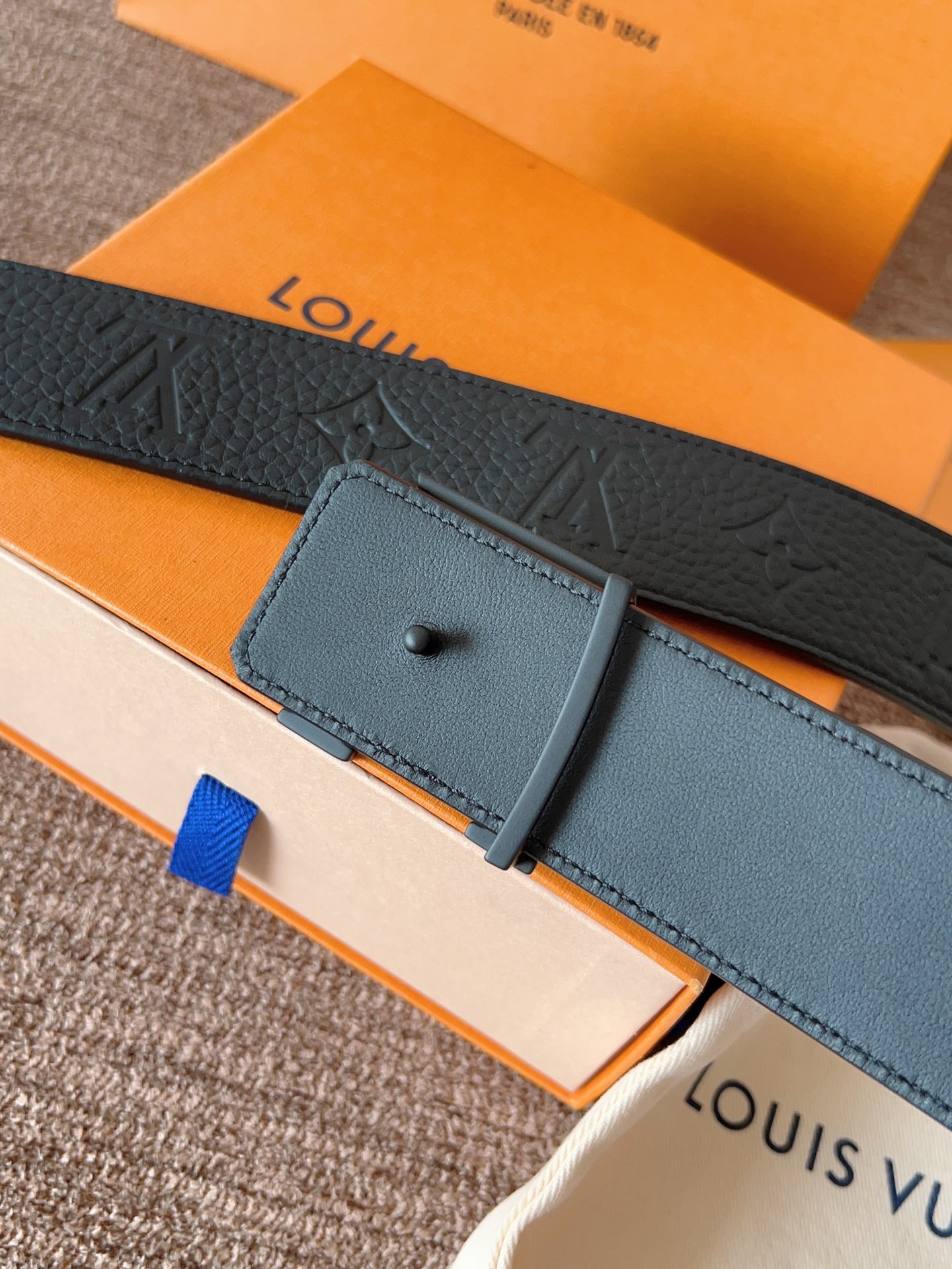 Louis Vuitton Basic Belt L