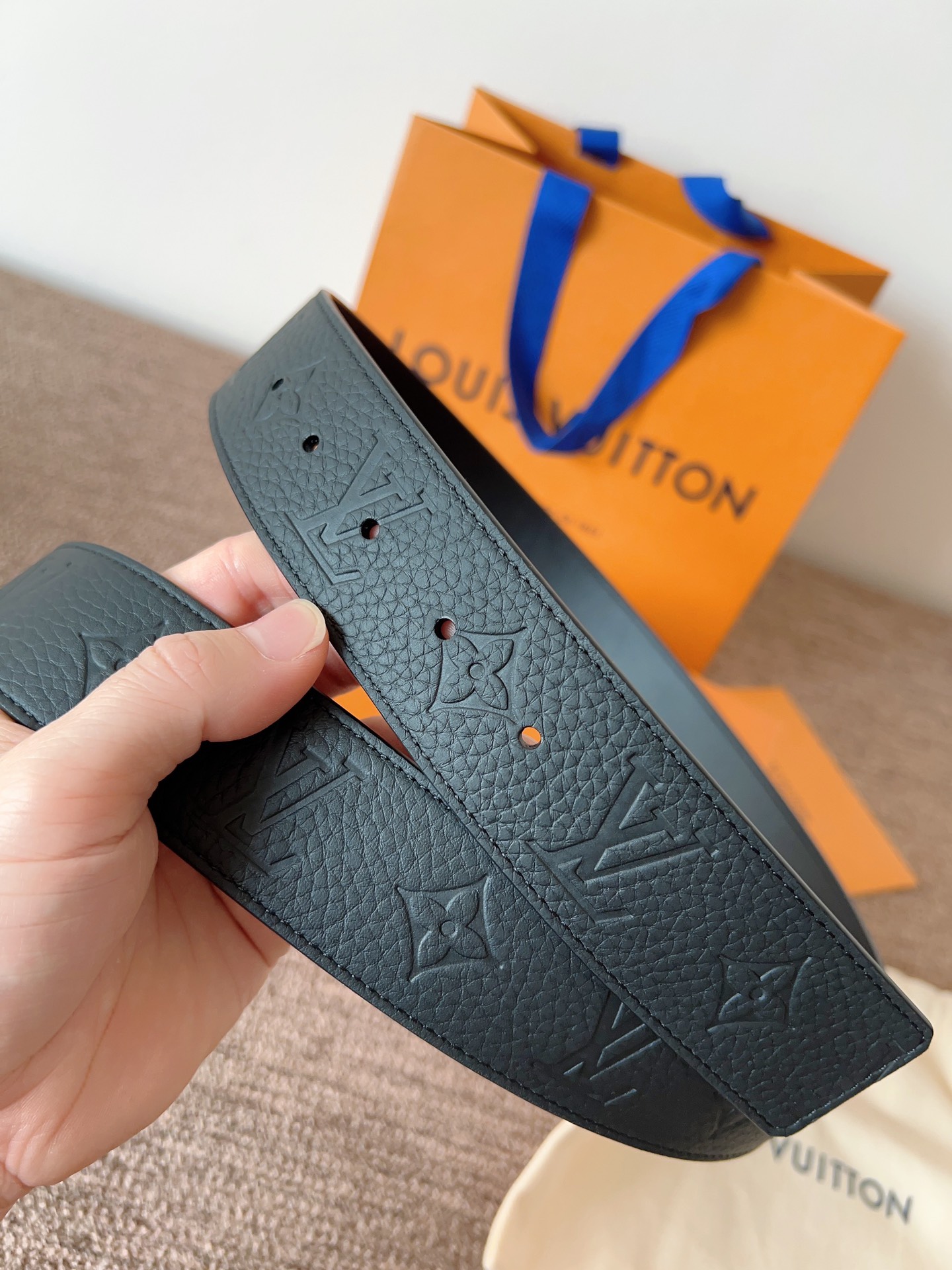 Louis Vuitton Basic Belt L