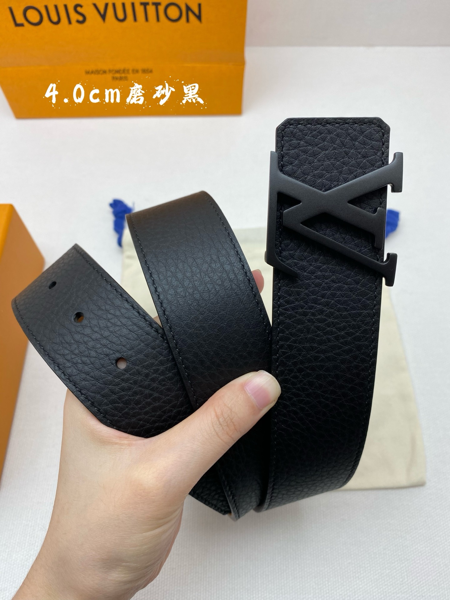 Louis Vuitton Basic Belt M-l