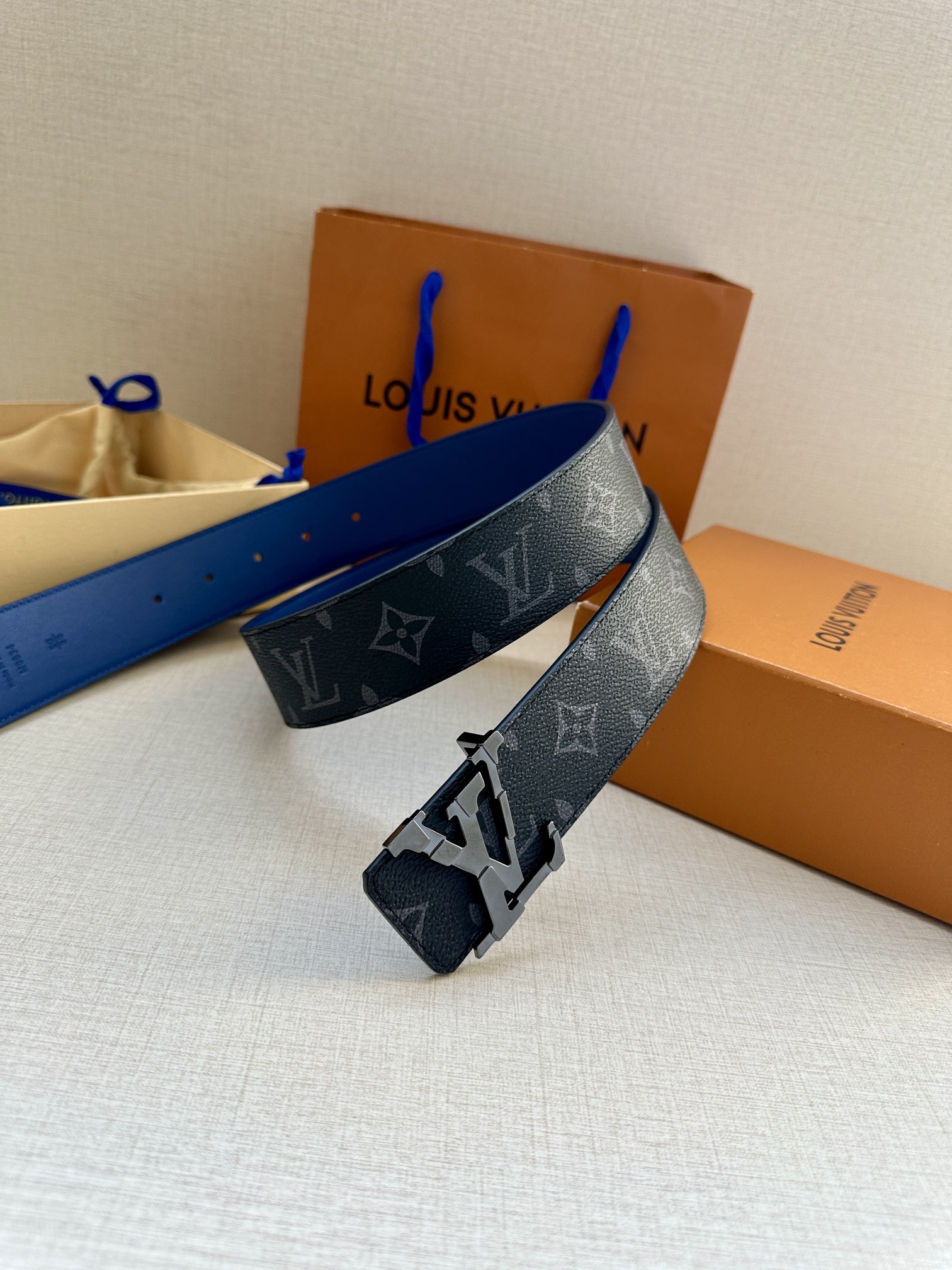 Louis Vuitton Male Basic Belt Canvas S-m-l