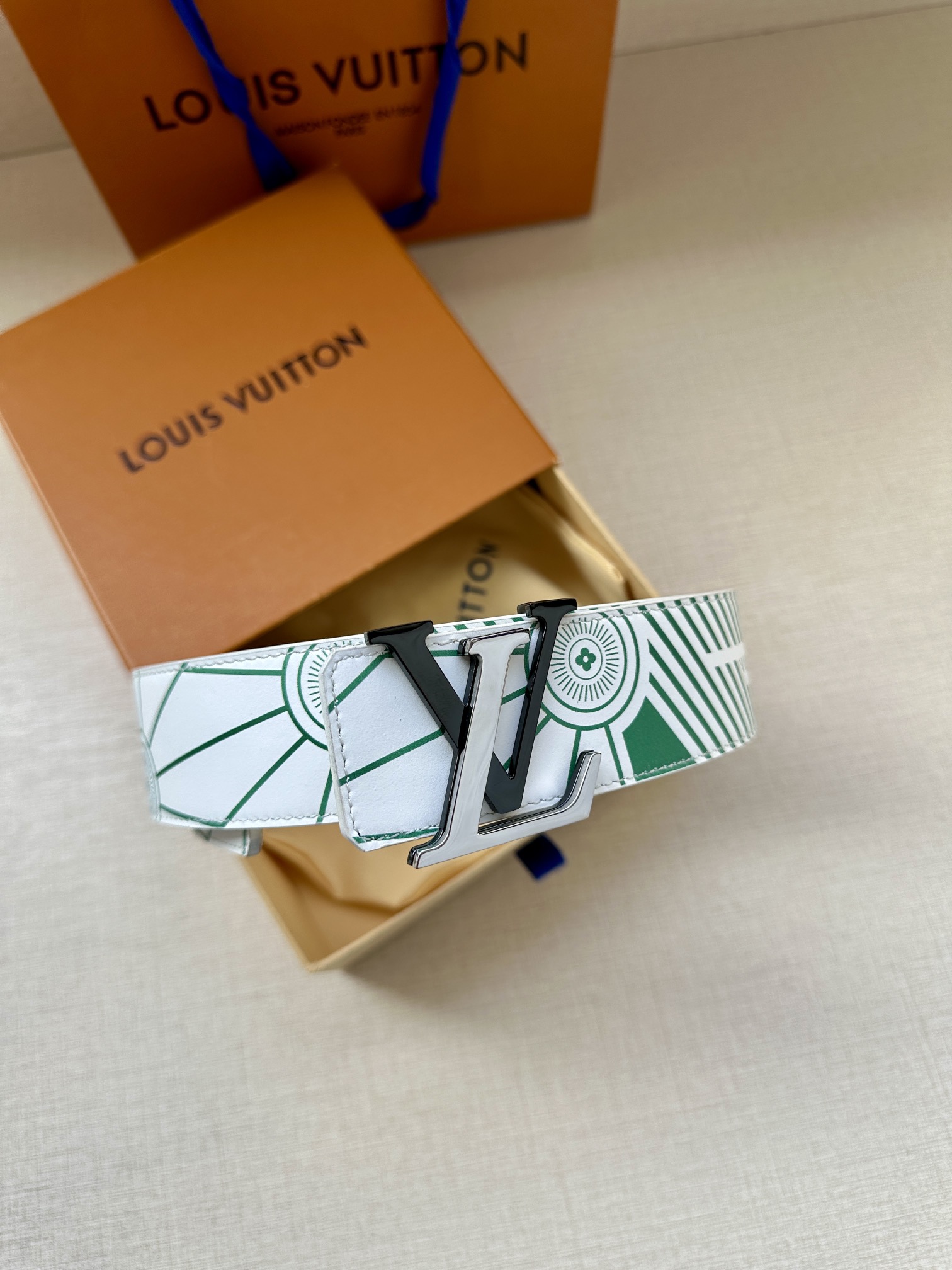 Louis Vuitton Male Basic Belt Cow Leather S-m-l