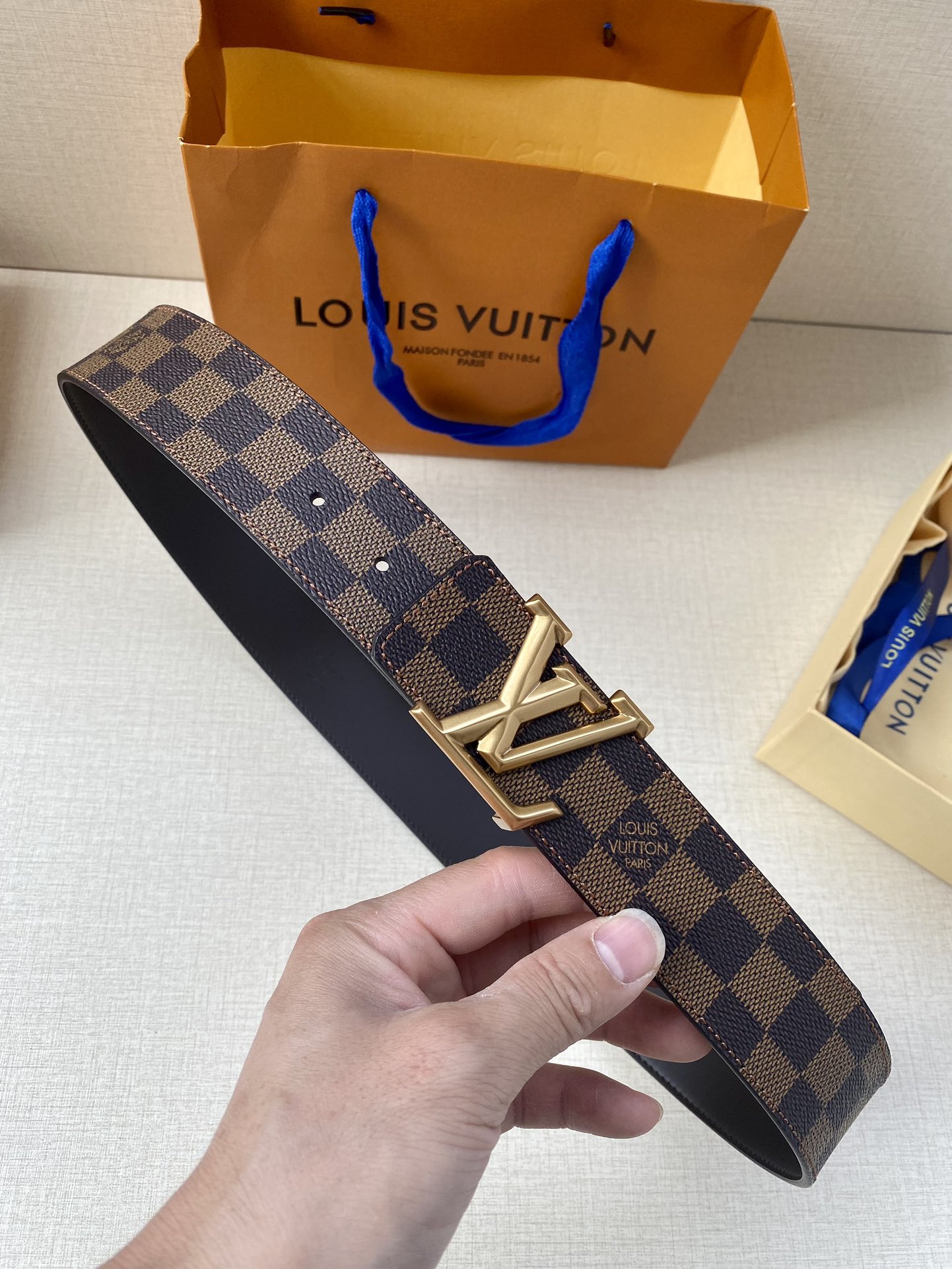 Louis Vuitton Male Basic Belt Cow Leather S-m-l