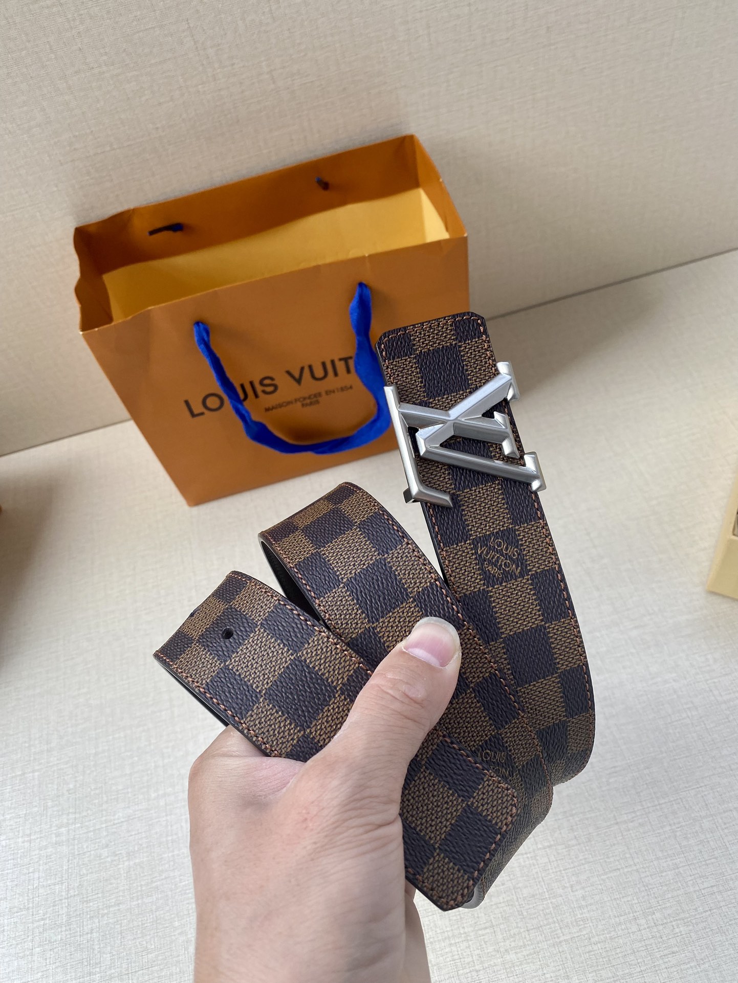 Louis Vuitton Male Basic Belt Cow Leather S-m-l