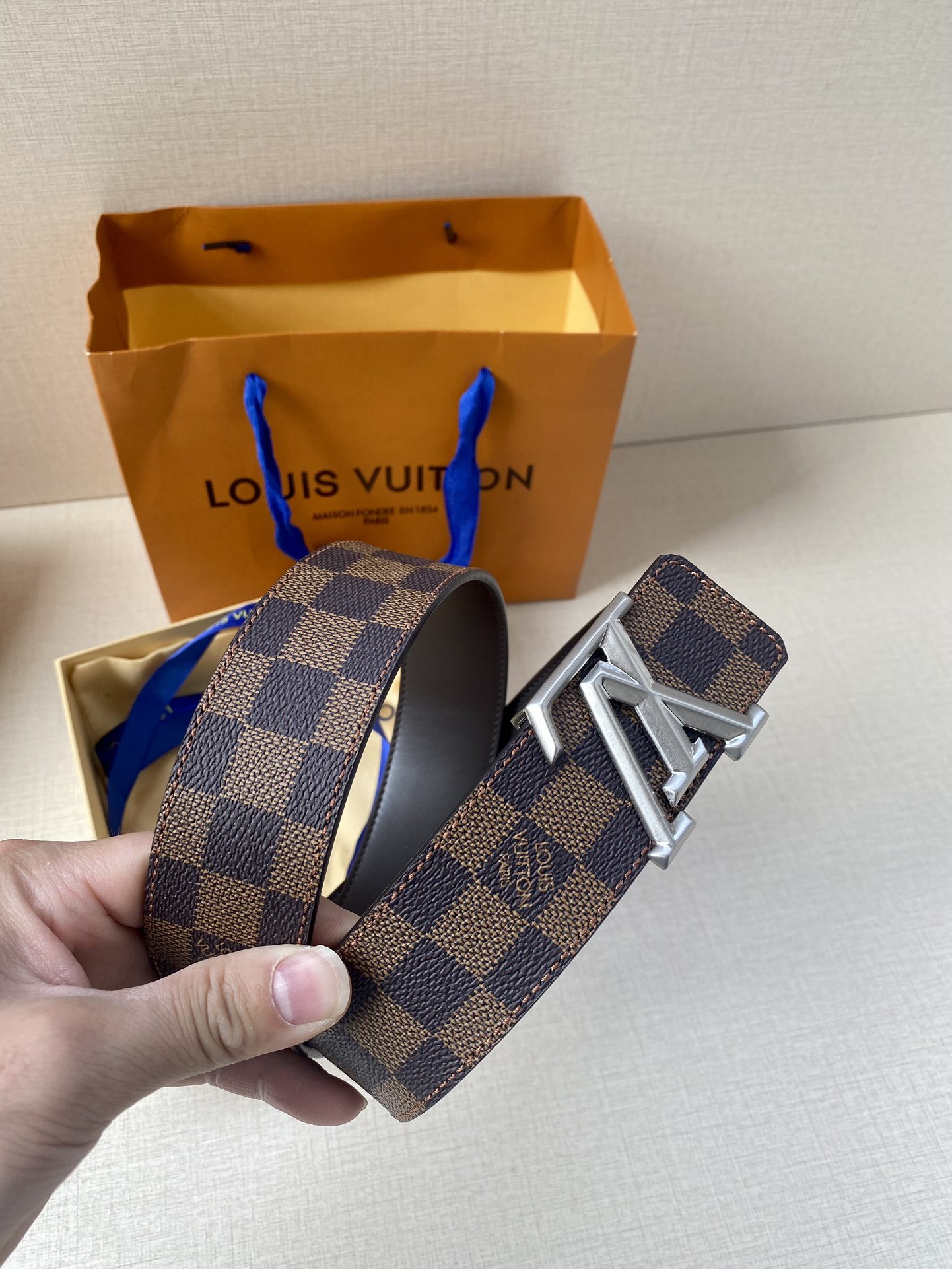 Louis Vuitton Male Basic Belt Cow Leather S-m-l
