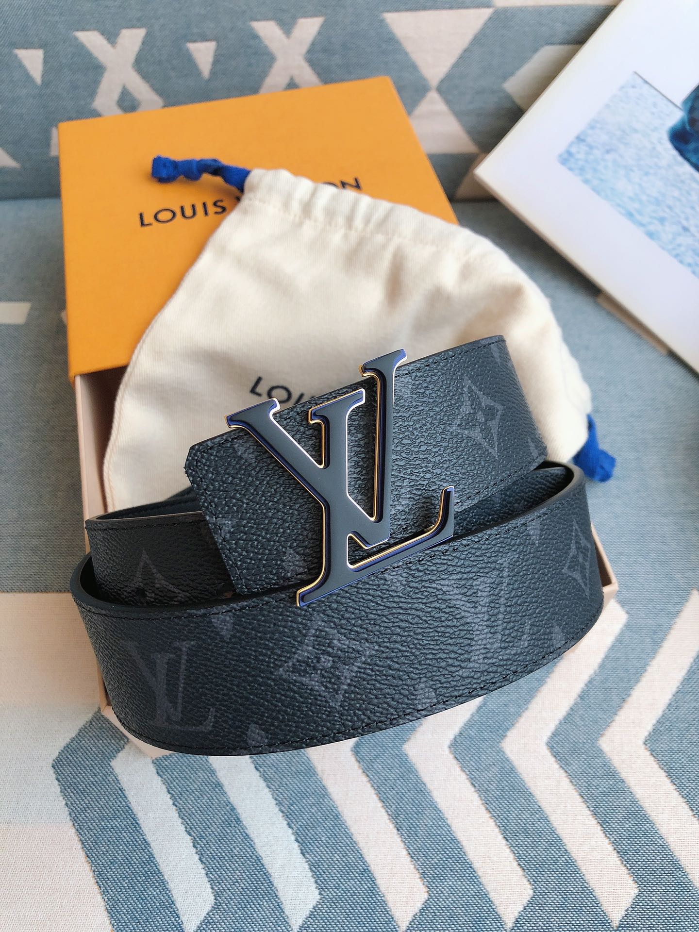 Louis Vuitton Male Basic Belt M-l