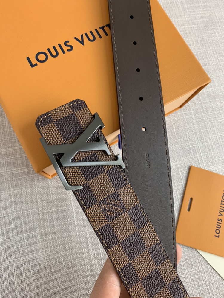 Louis Vuitton Male Basic Belt Cow Leather L