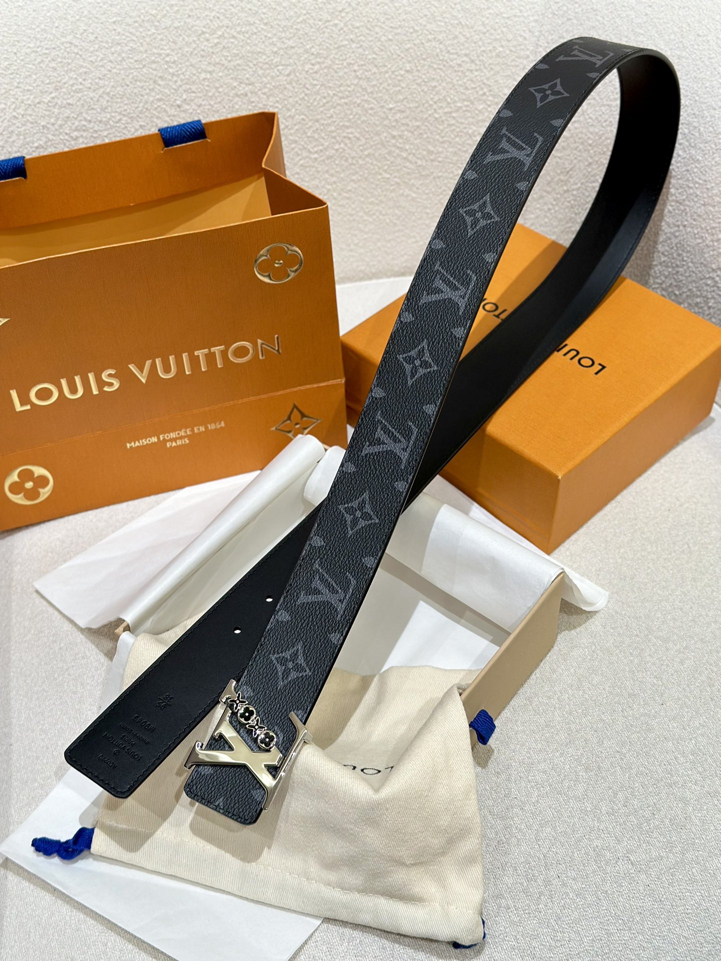 Louis Vuitton Male Leather Belt Canvas S-m-l