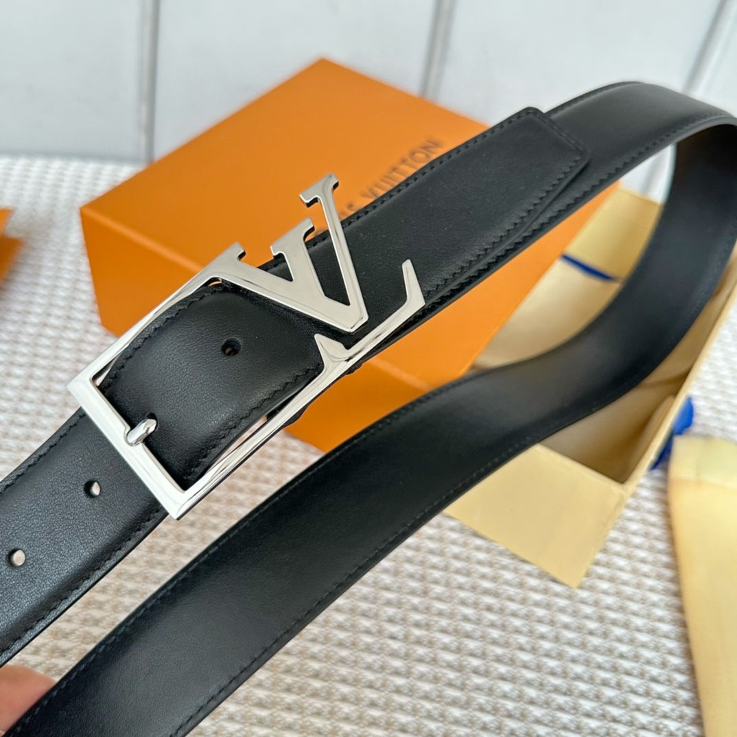 Louis Vuitton Male Basic Belt Cow Leather L