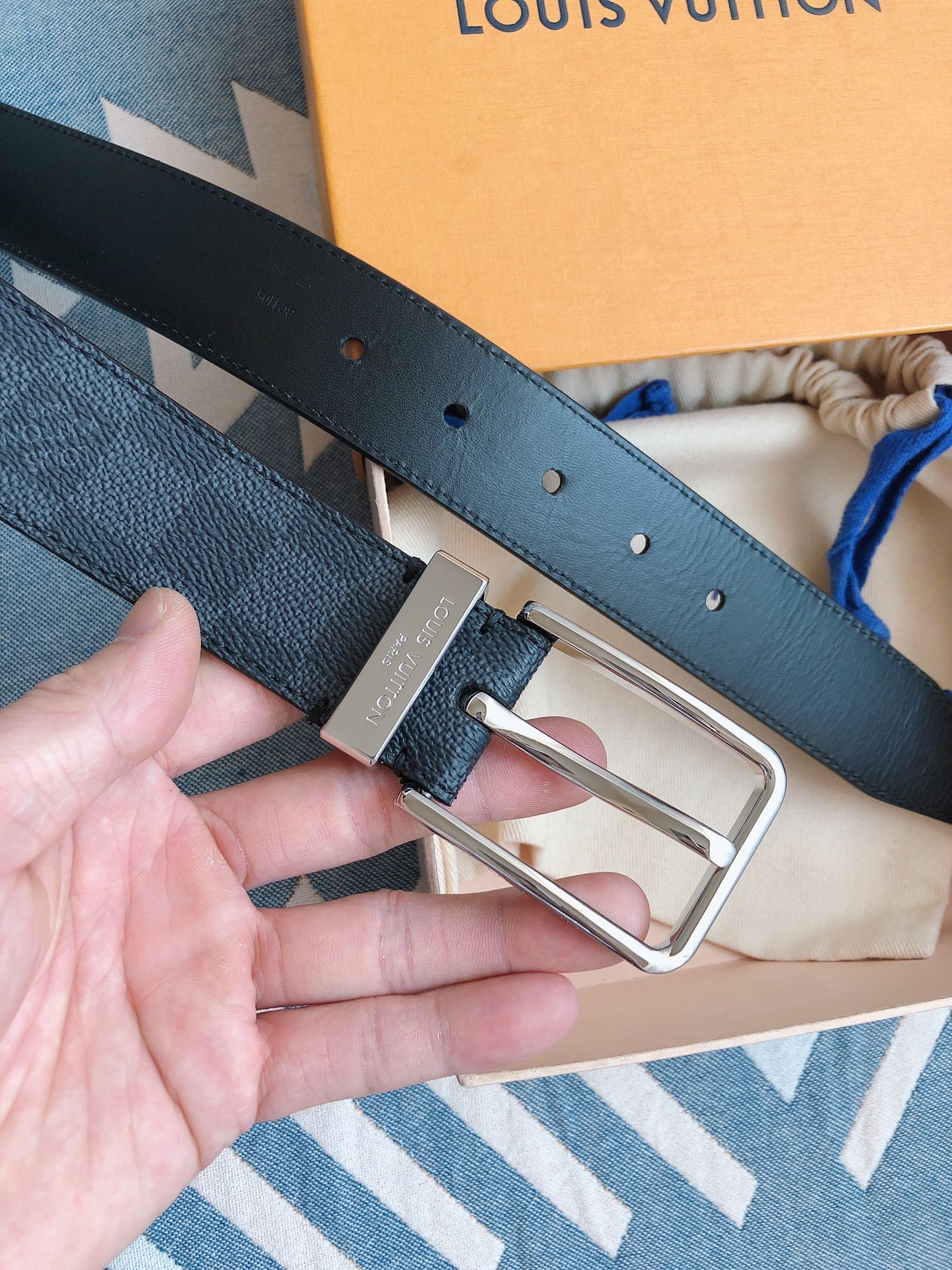 Louis Vuitton Leather Belt 35mm-l