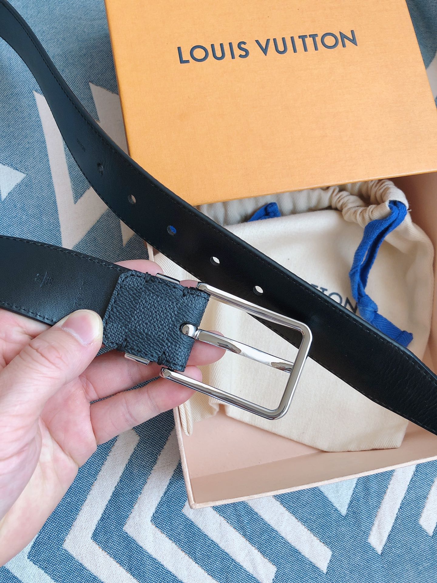 Louis Vuitton Leather Belt 35mm-l