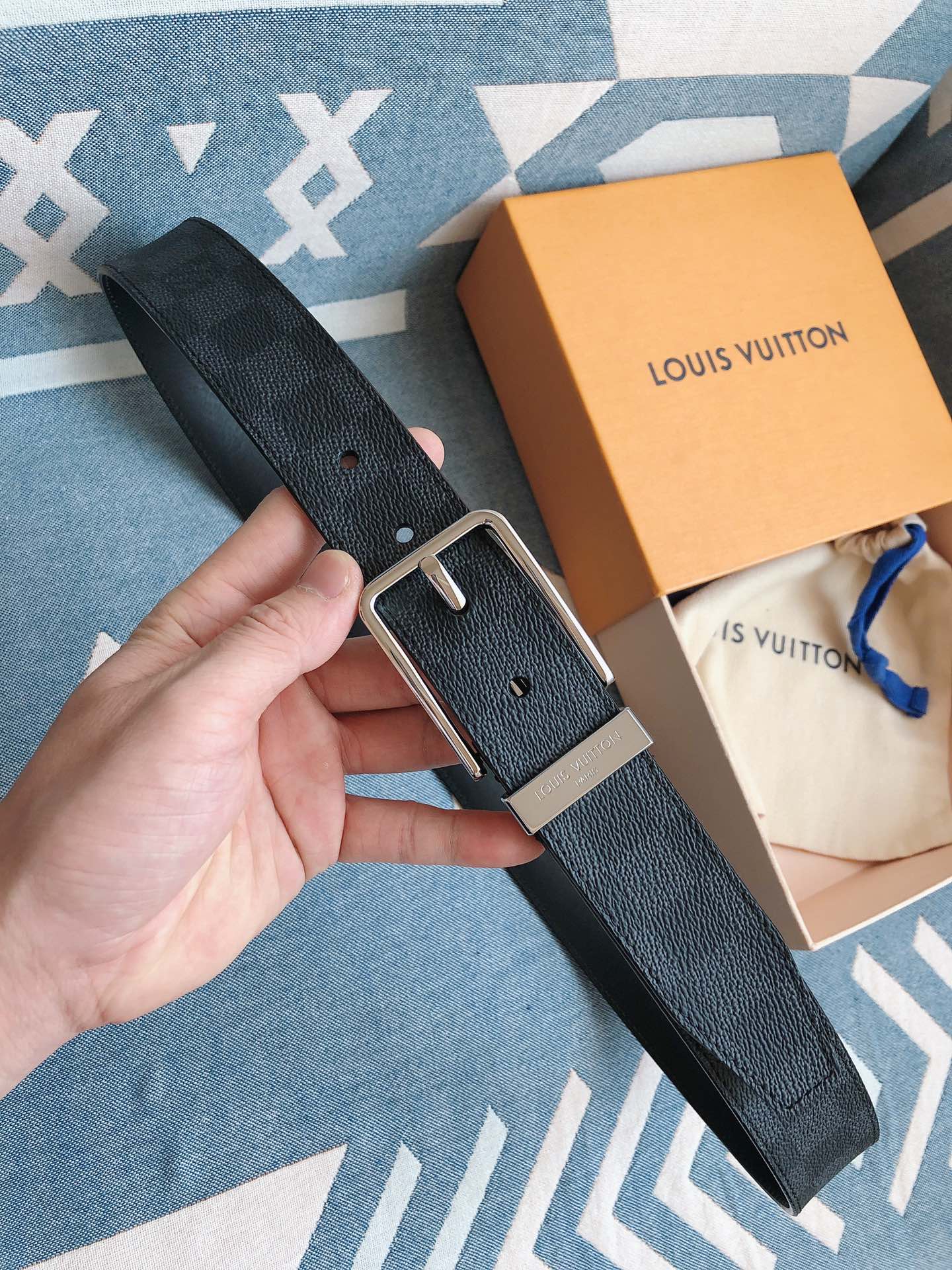 Louis Vuitton Leather Belt 35mm-l