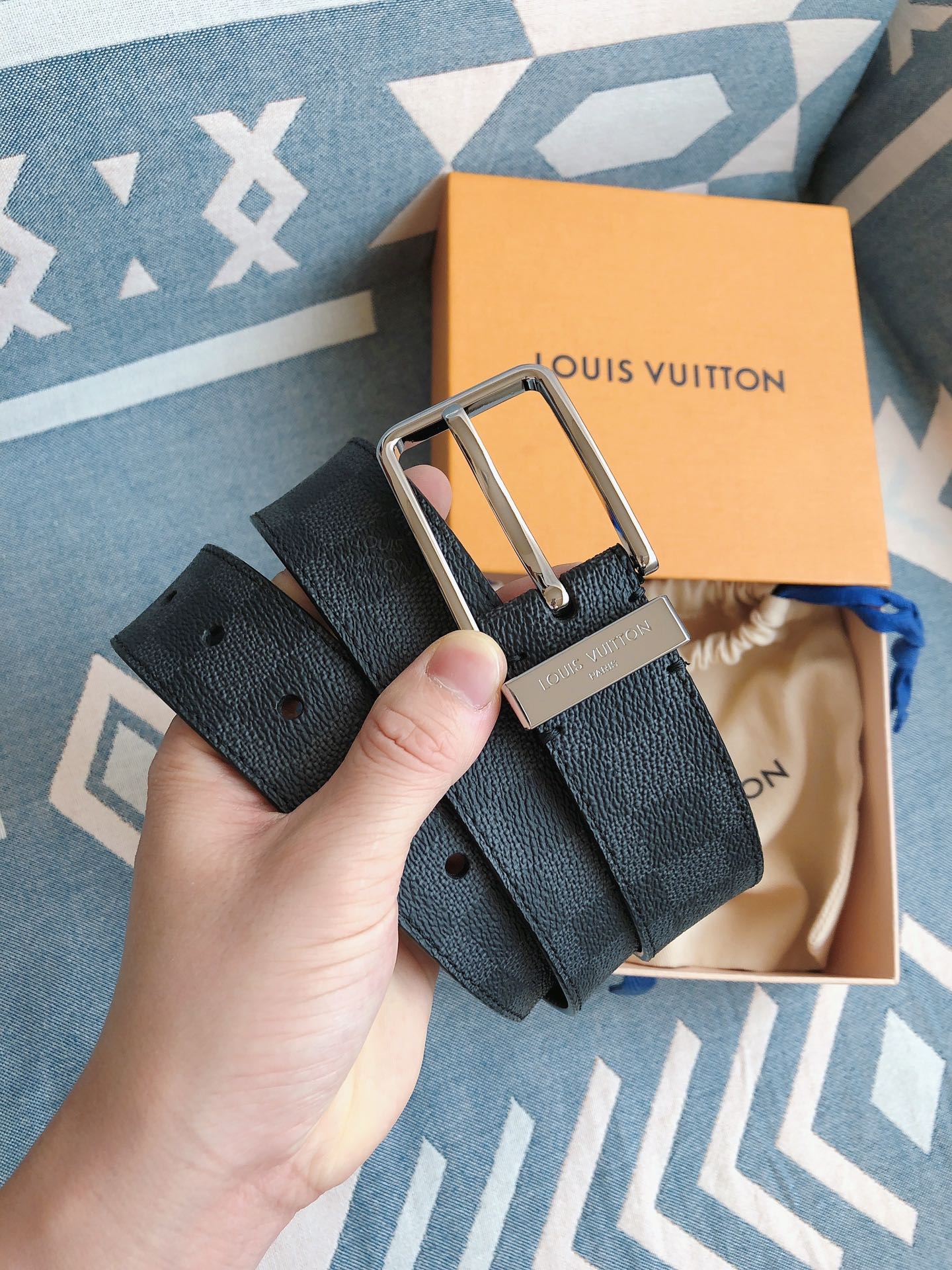 Louis Vuitton Leather Belt 35mm-l