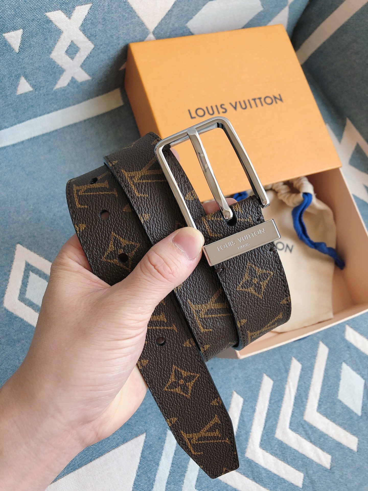 Louis Vuitton Leather Belt 35mm-l