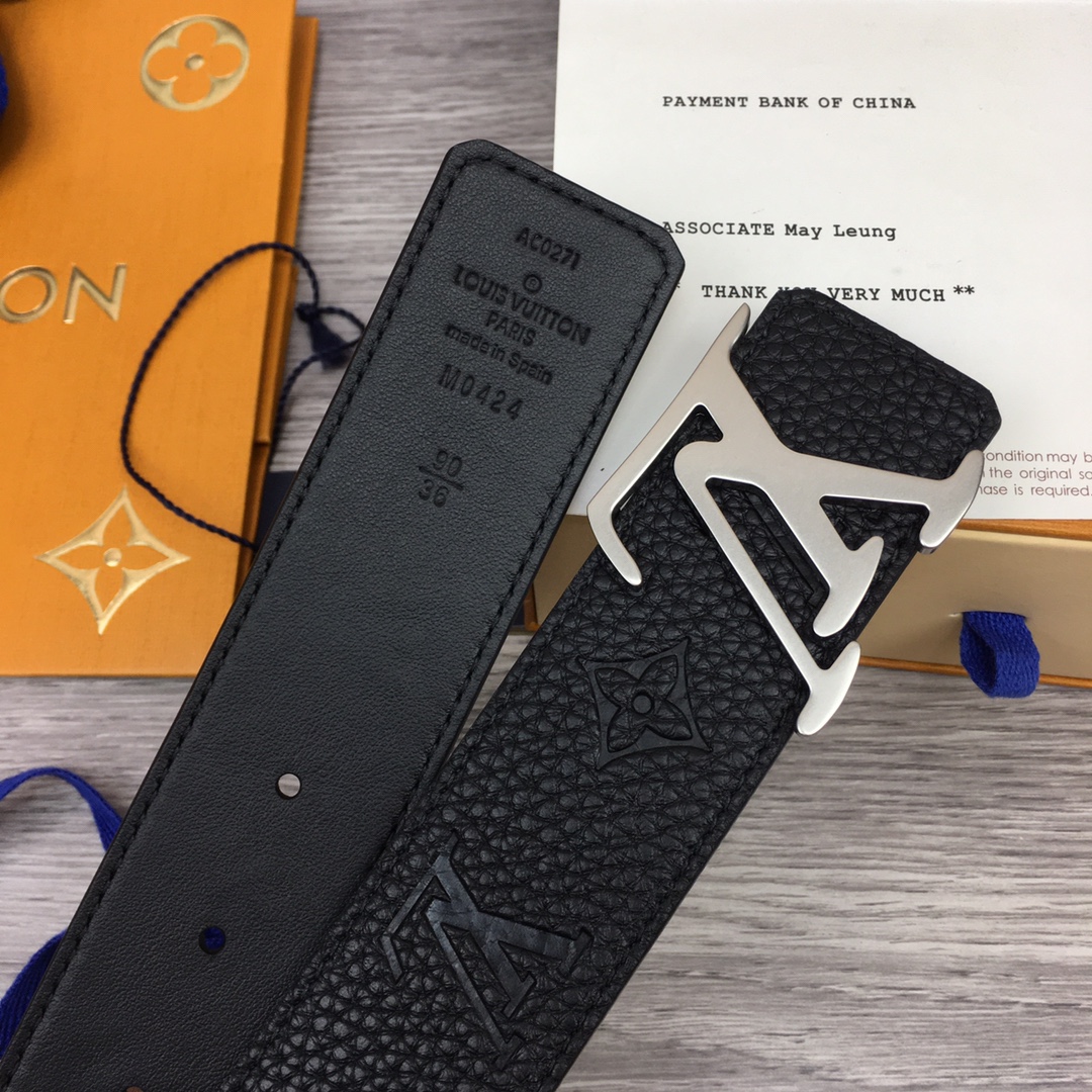 Louis Vuitton Leather Belt Top Grain Leather M-l