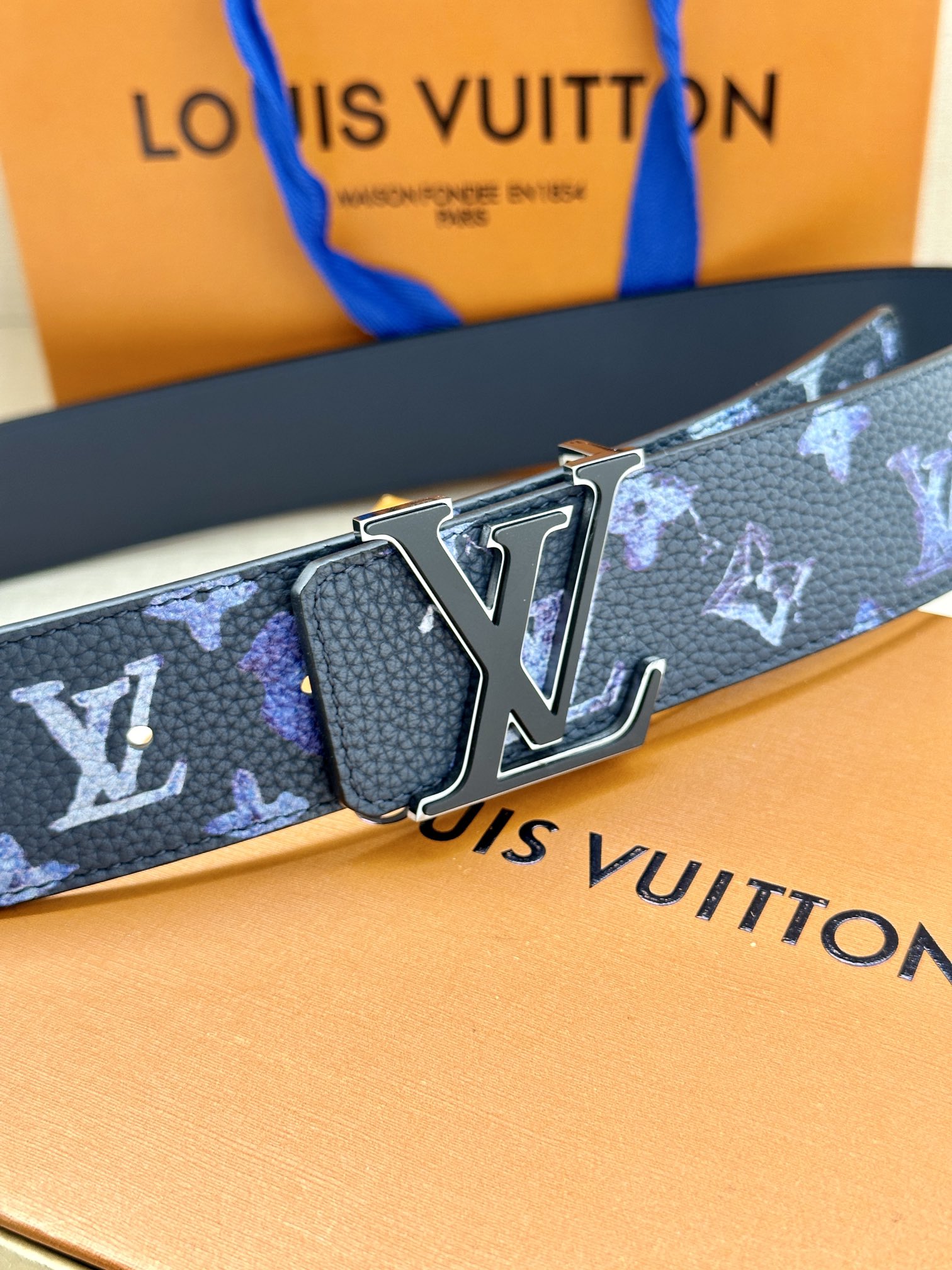 Louis Vuitton Basic Belt Top Grain Leather M-l