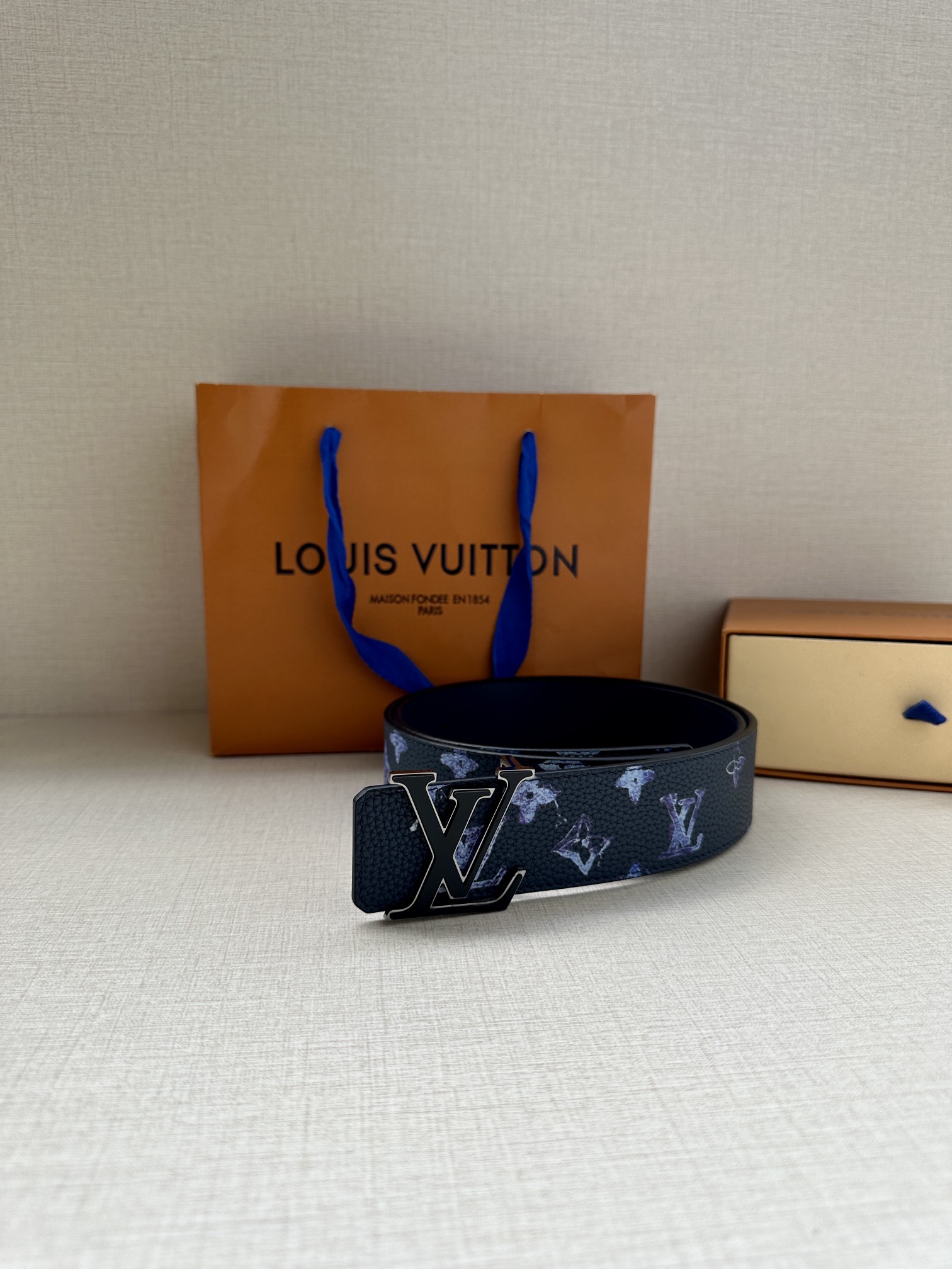 Louis Vuitton Basic Belt Top Grain Leather M-l
