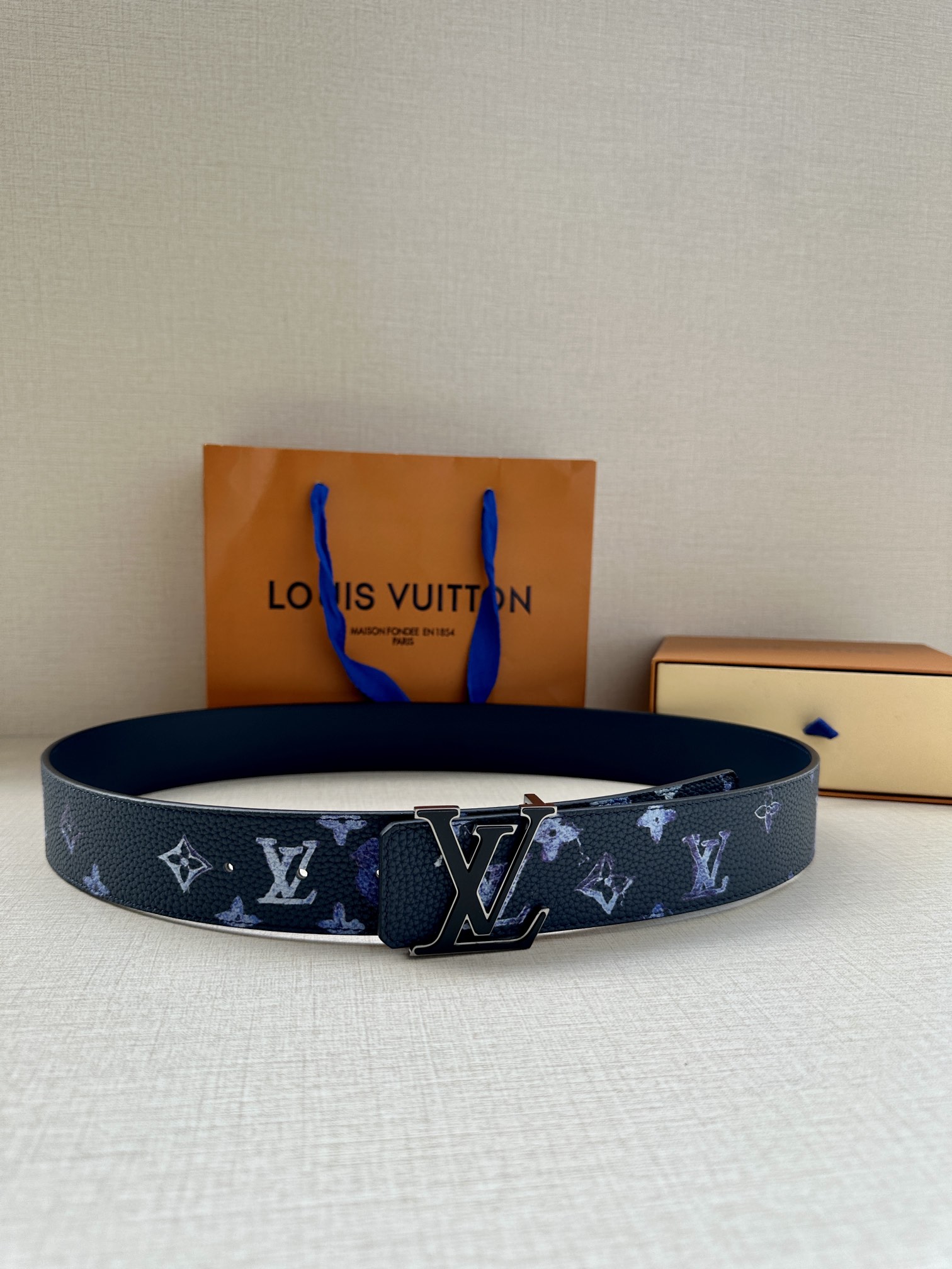 Louis Vuitton Basic Belt Top Grain Leather M-l