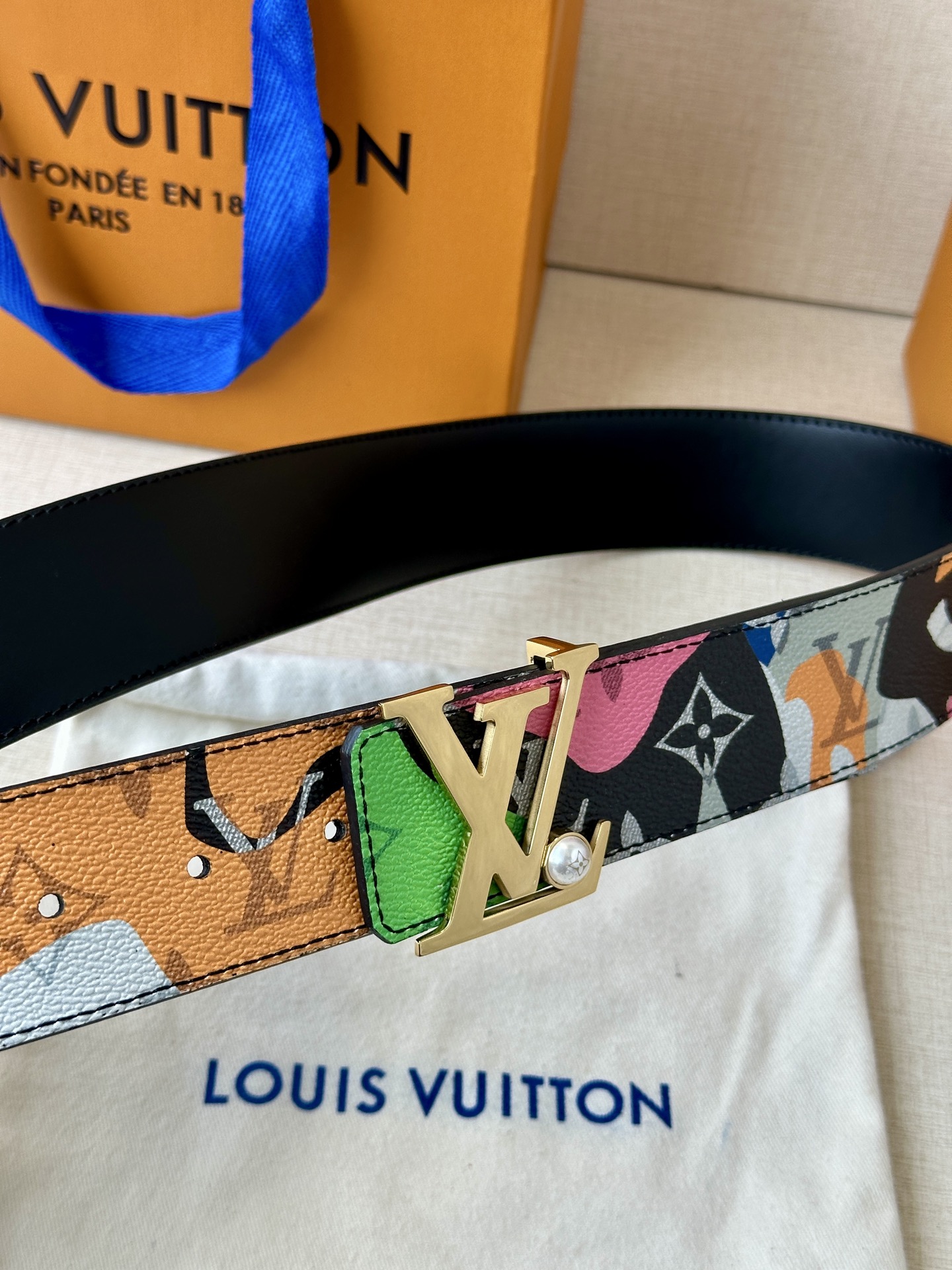 Louis Vuitton Basic Belt M-l
