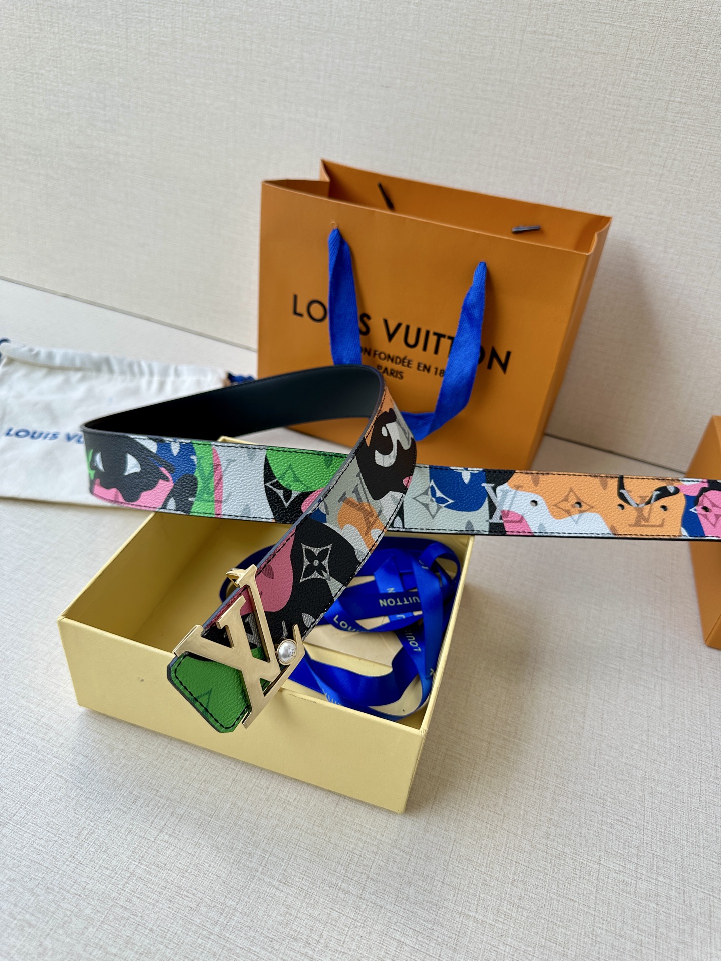 Louis Vuitton Basic Belt M-l