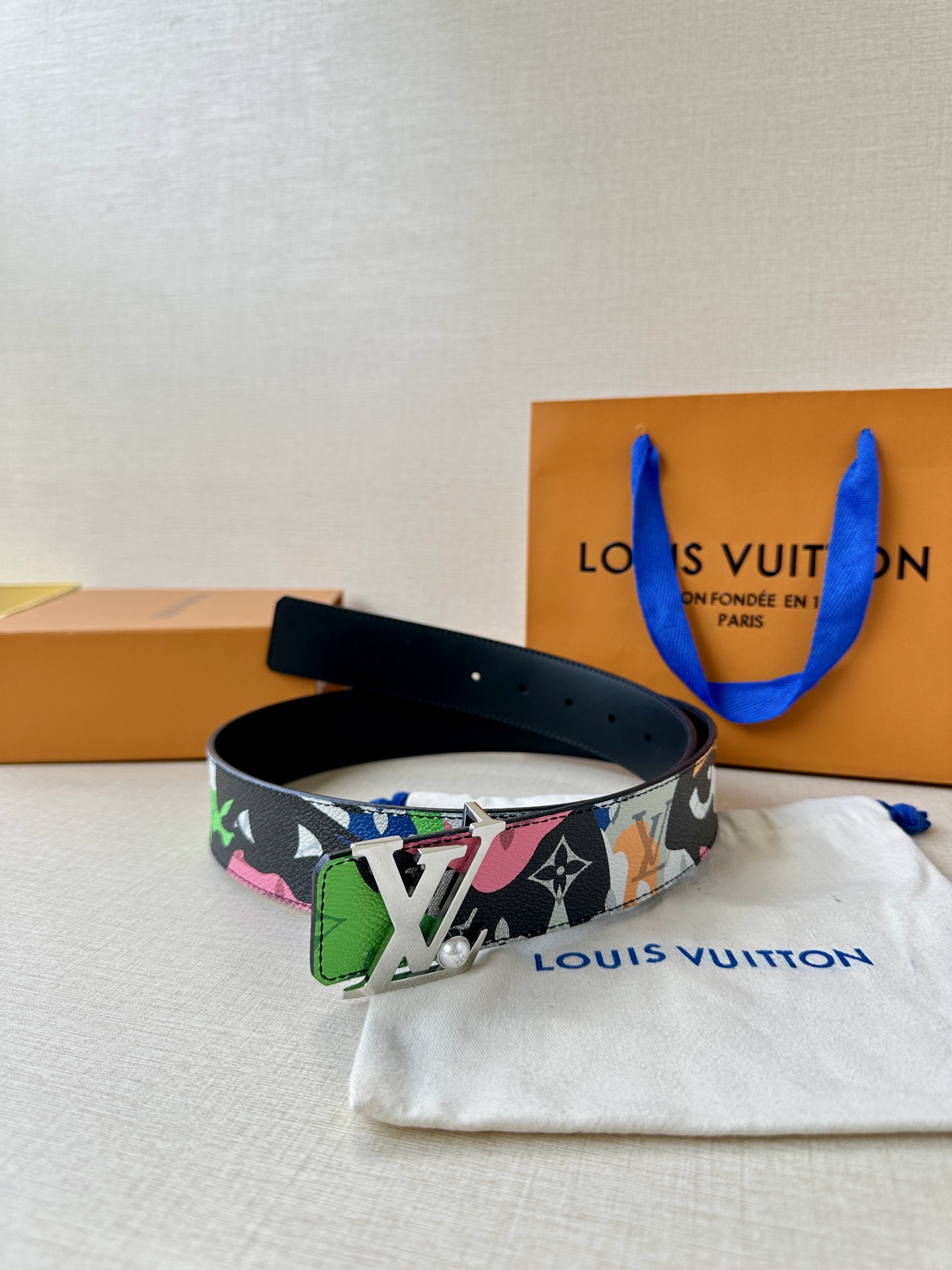 Louis Vuitton Basic Belt M-l
