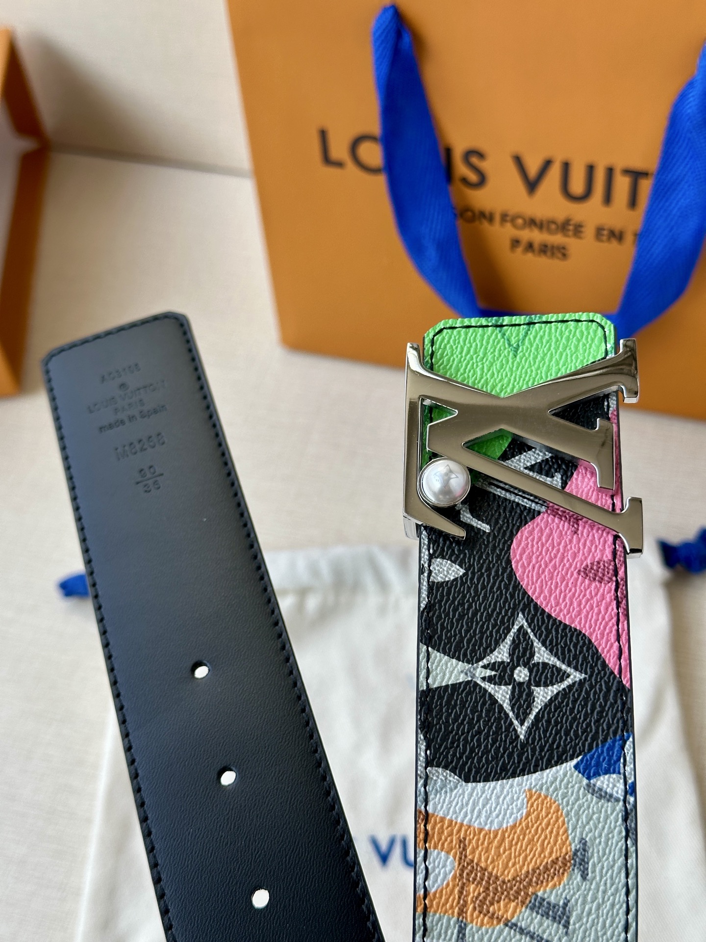 Louis Vuitton Basic Belt M-l