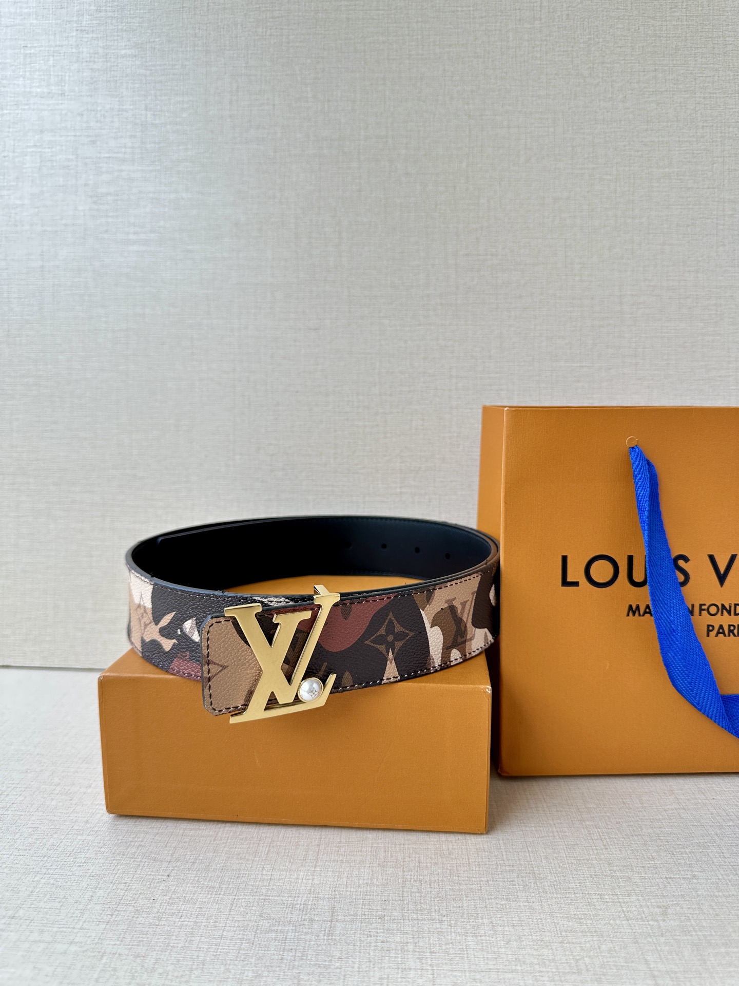 Louis Vuitton Basic Belt M-l