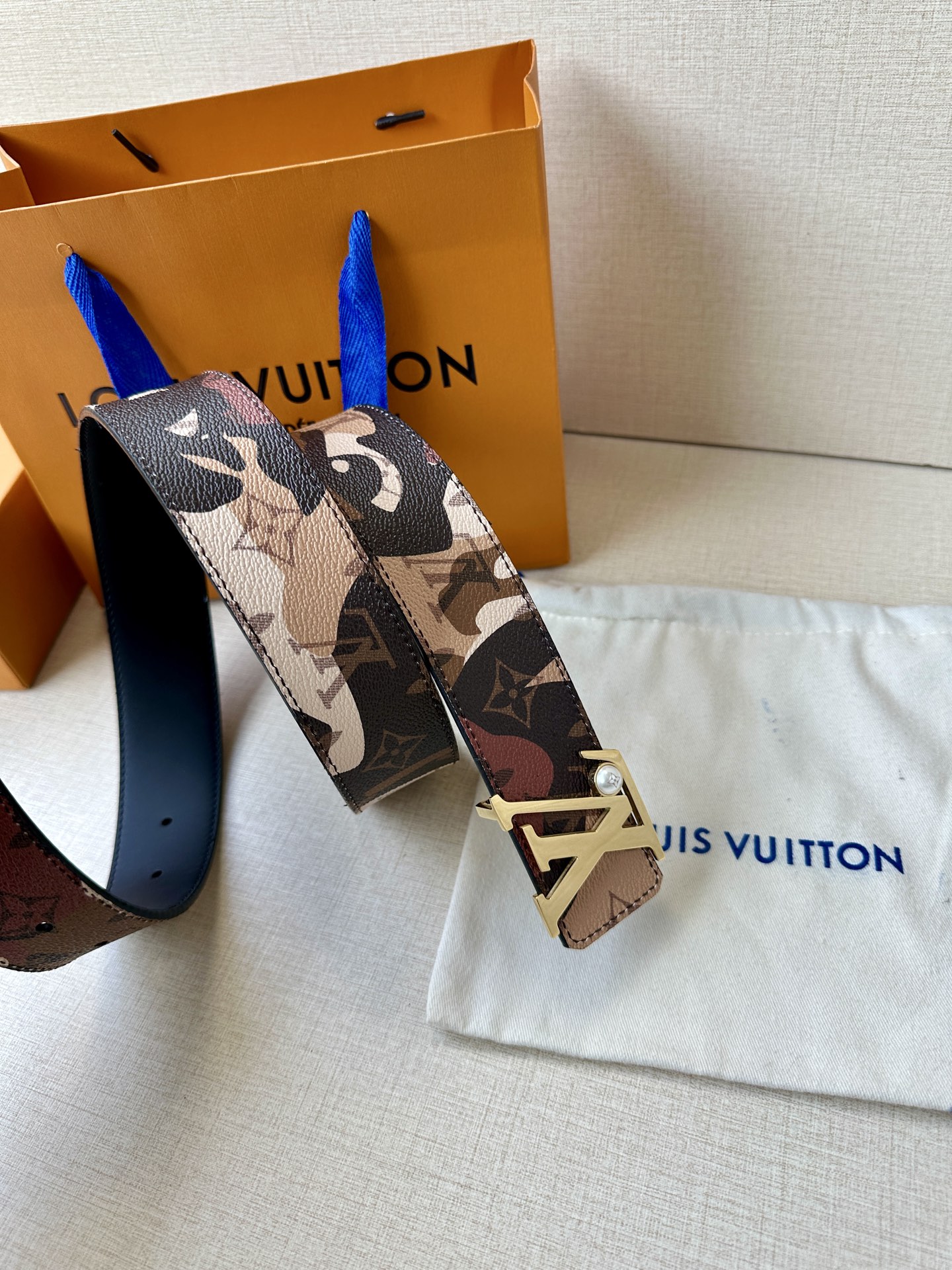 Louis Vuitton Basic Belt M-l