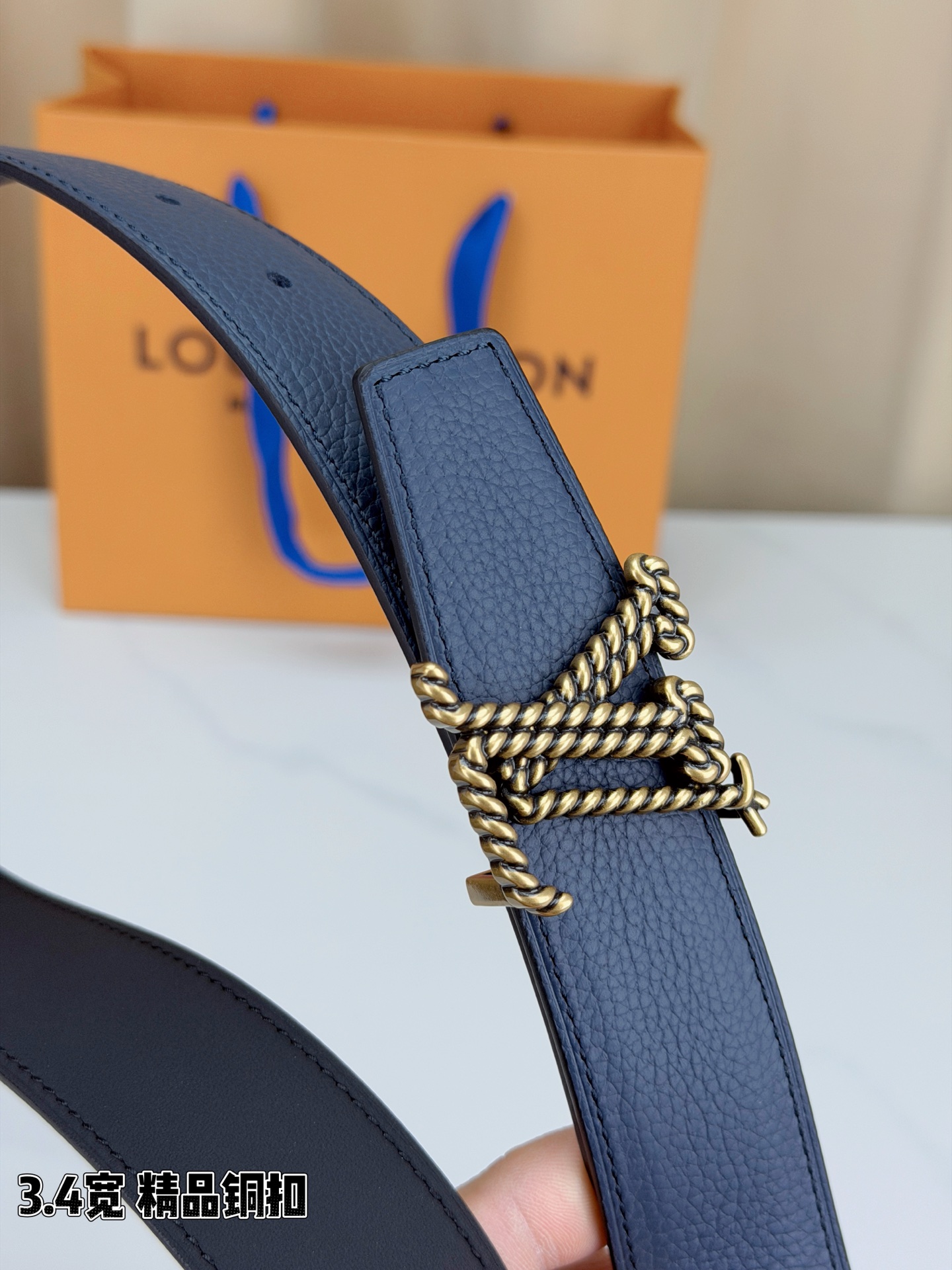 Louis Vuitton Leather Belt Top Grain Leather M-l