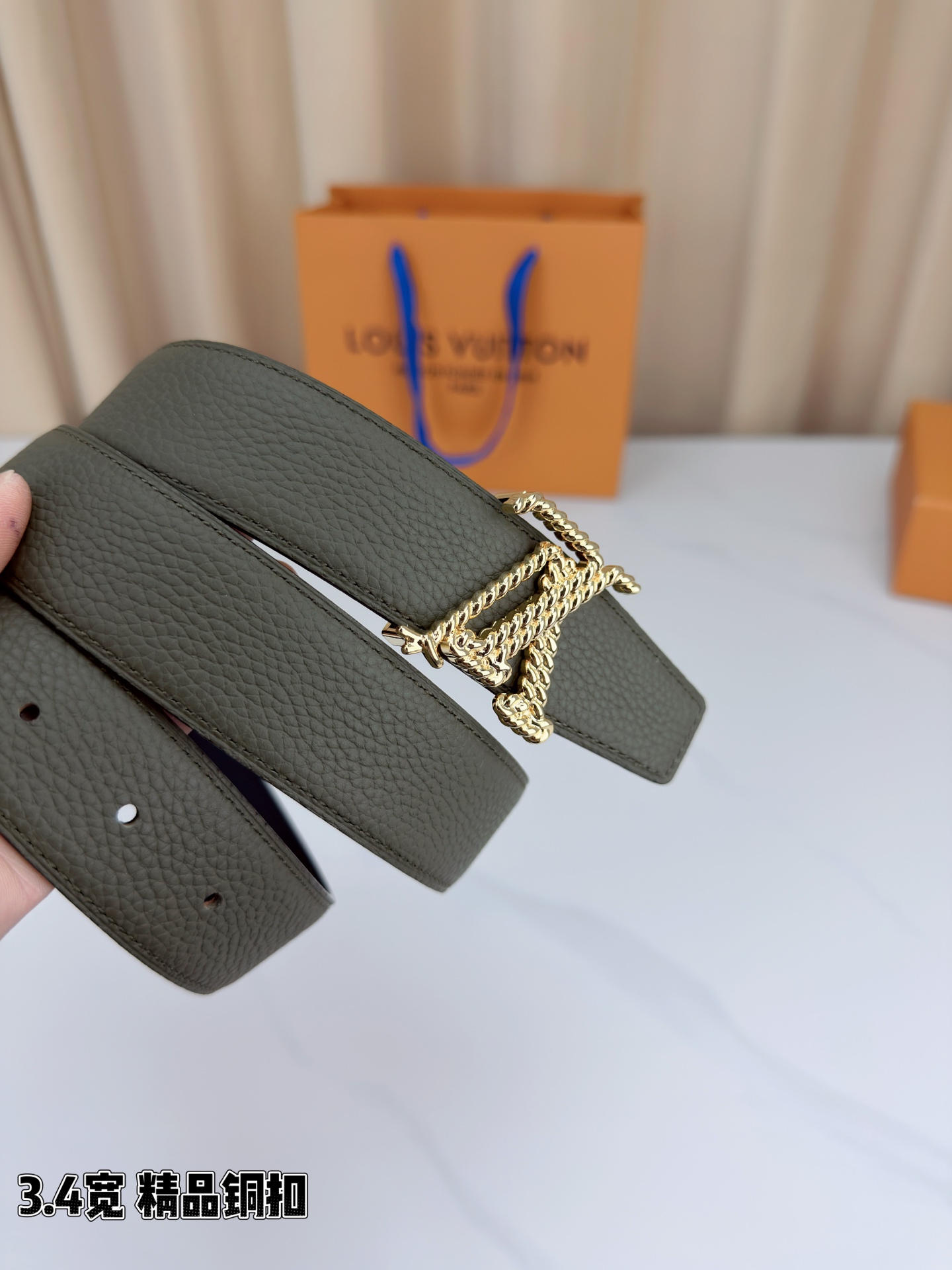 Louis Vuitton Leather Belt Top Grain Leather M-l