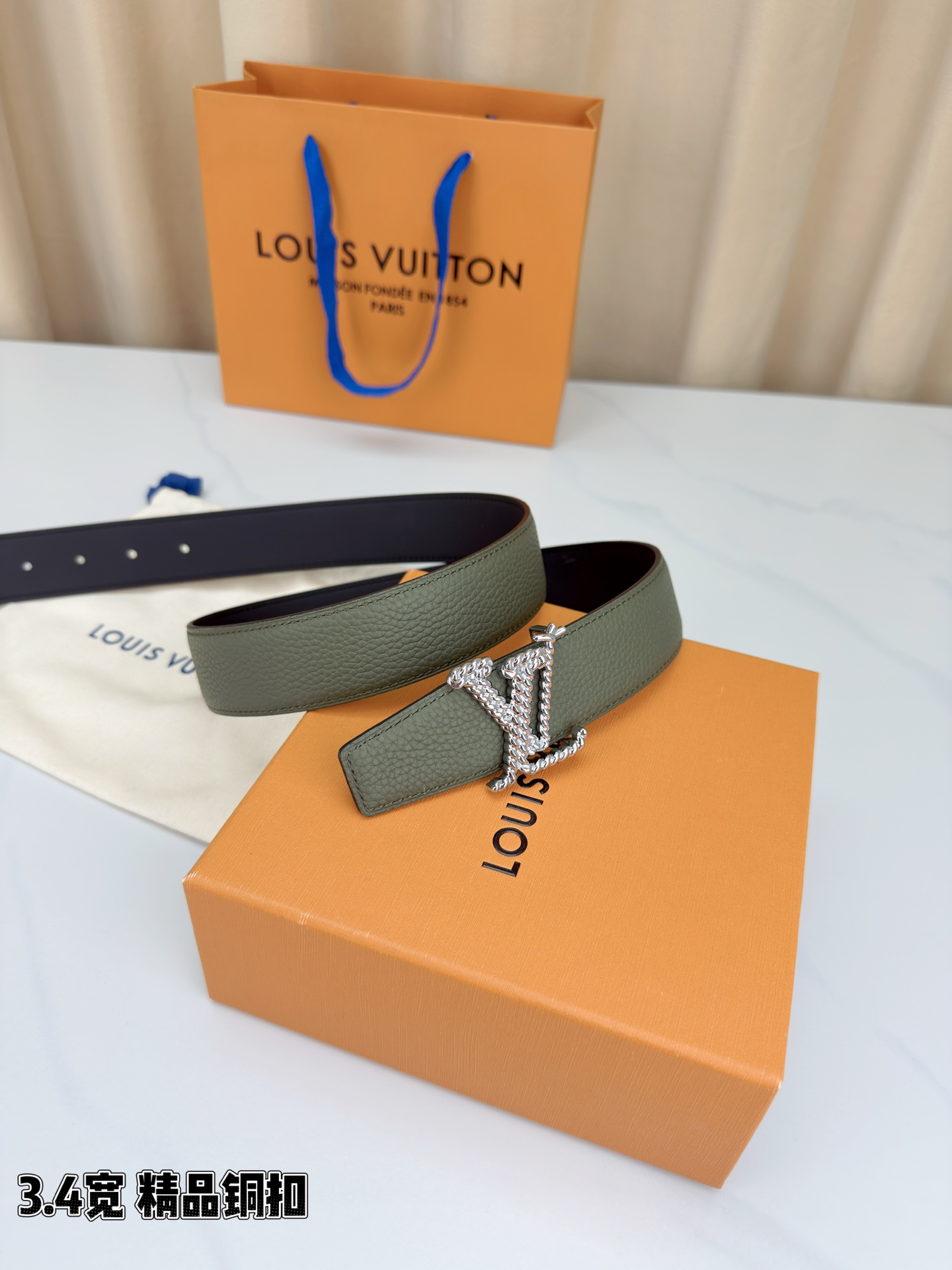 Louis Vuitton Leather Belt Top Grain Leather M-l