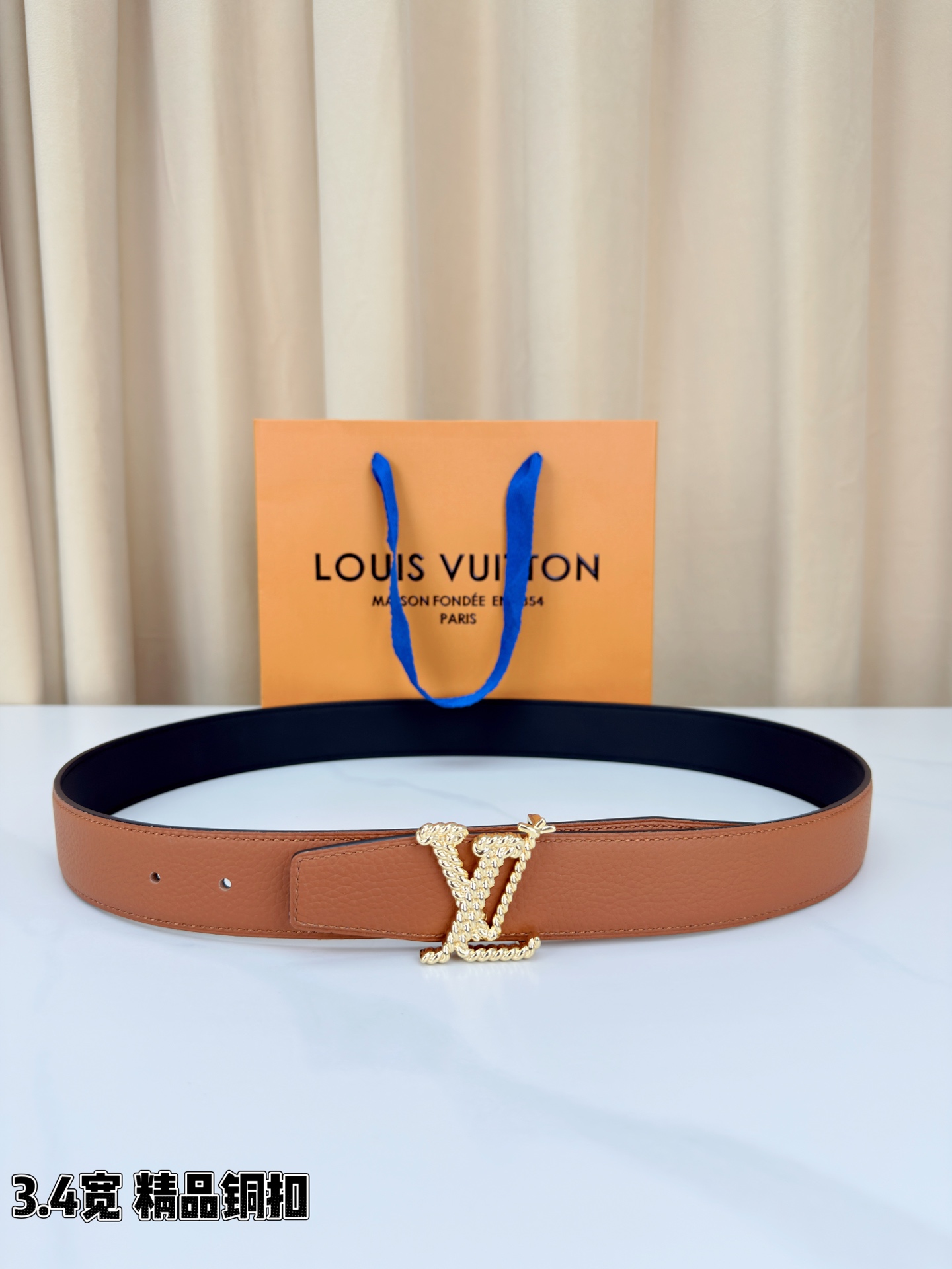 Louis Vuitton Leather Belt Top Grain Leather M-l