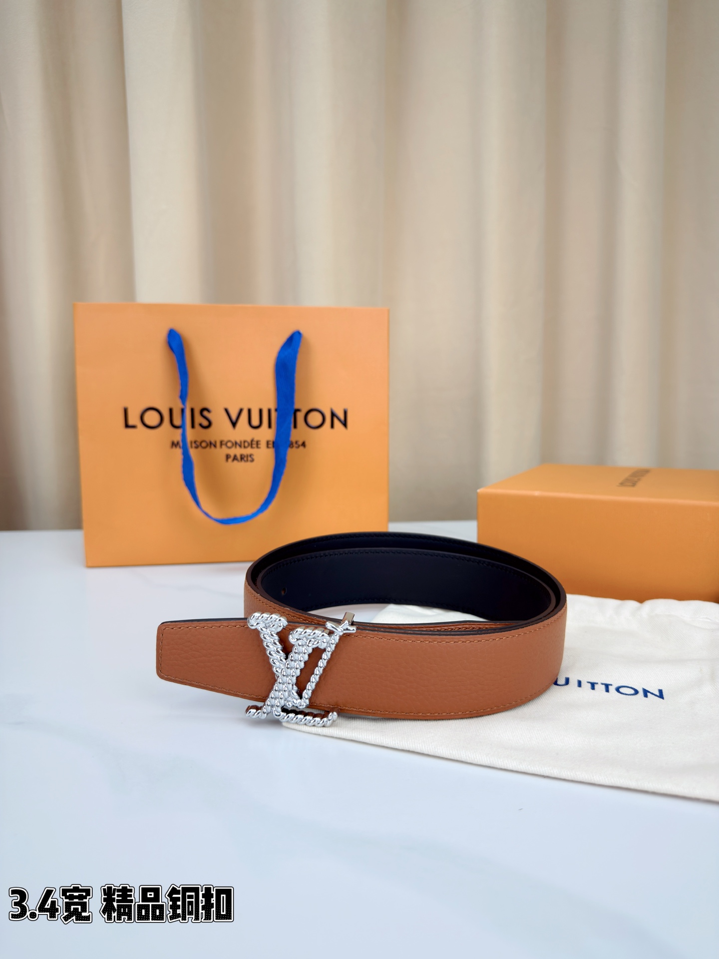 Louis Vuitton Leather Belt Top Grain Leather M-l