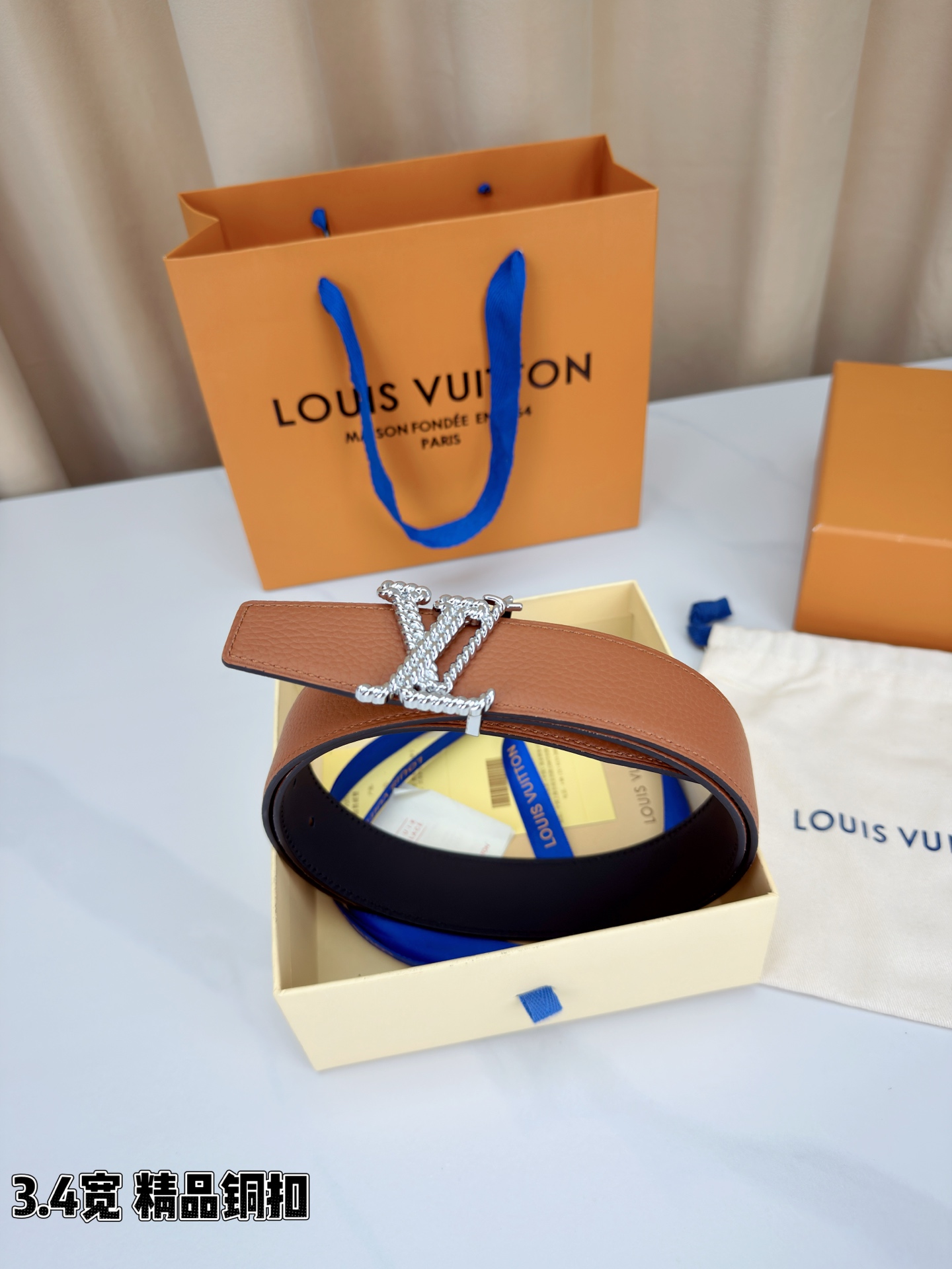 Louis Vuitton Leather Belt Top Grain Leather M-l