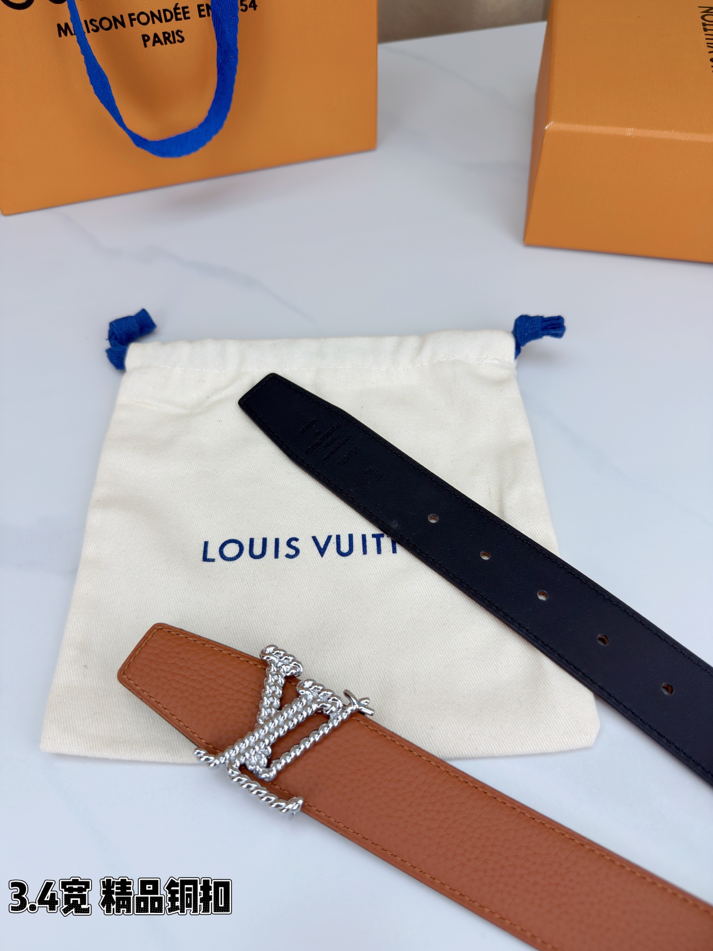 Louis Vuitton Leather Belt Top Grain Leather M-l