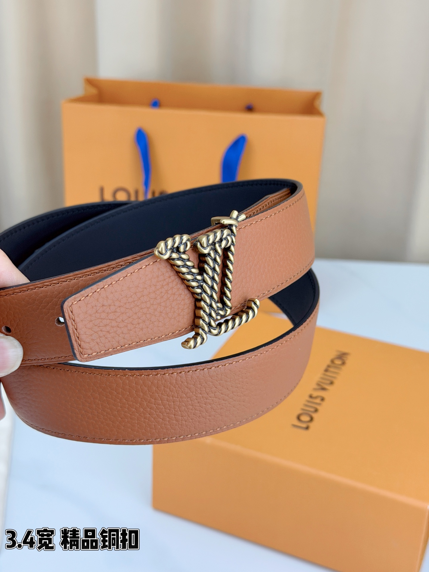 Louis Vuitton Leather Belt Top Grain Leather M-l