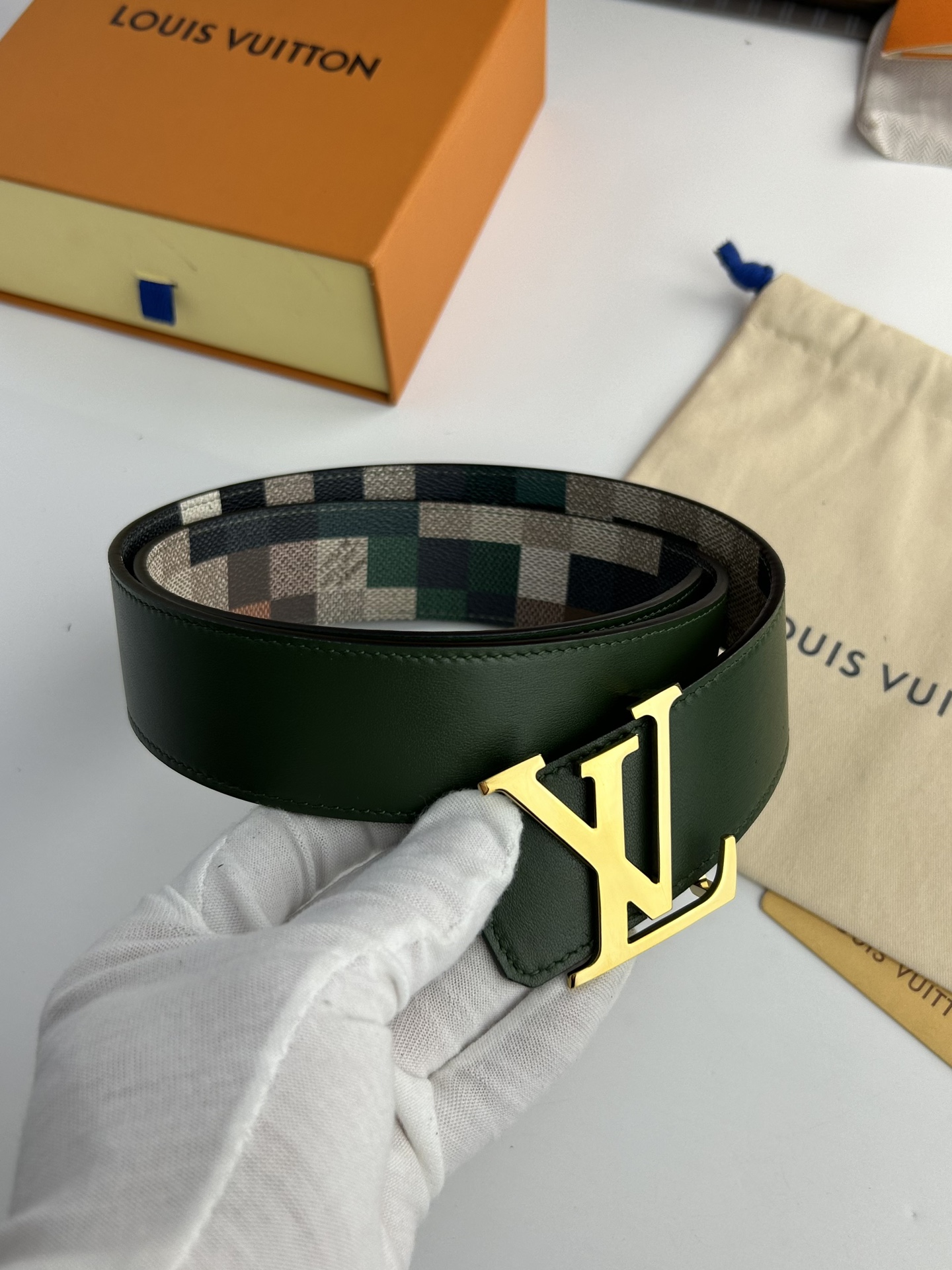 Louis Vuitton Basic Belt L