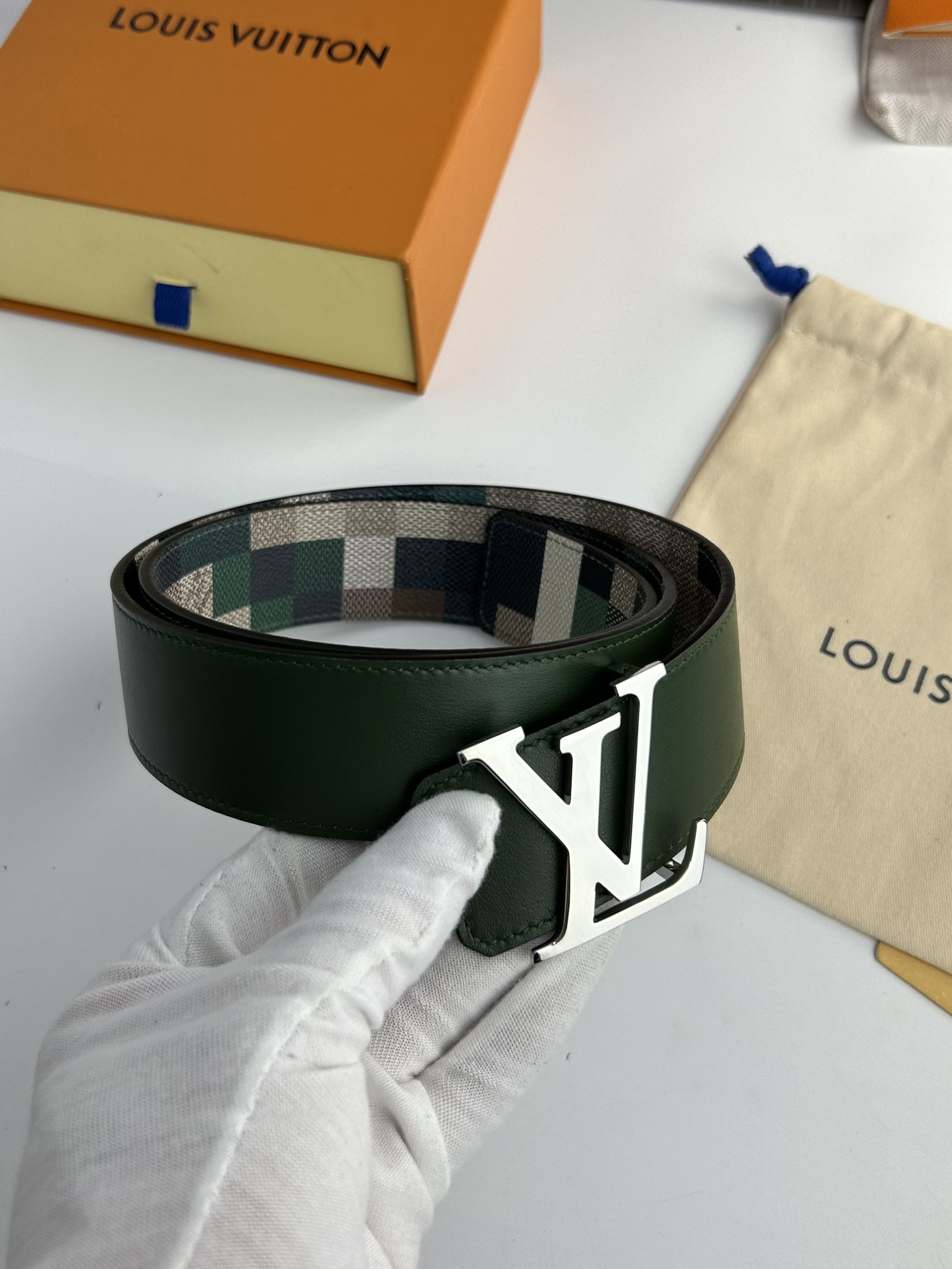 Louis Vuitton Basic Belt L