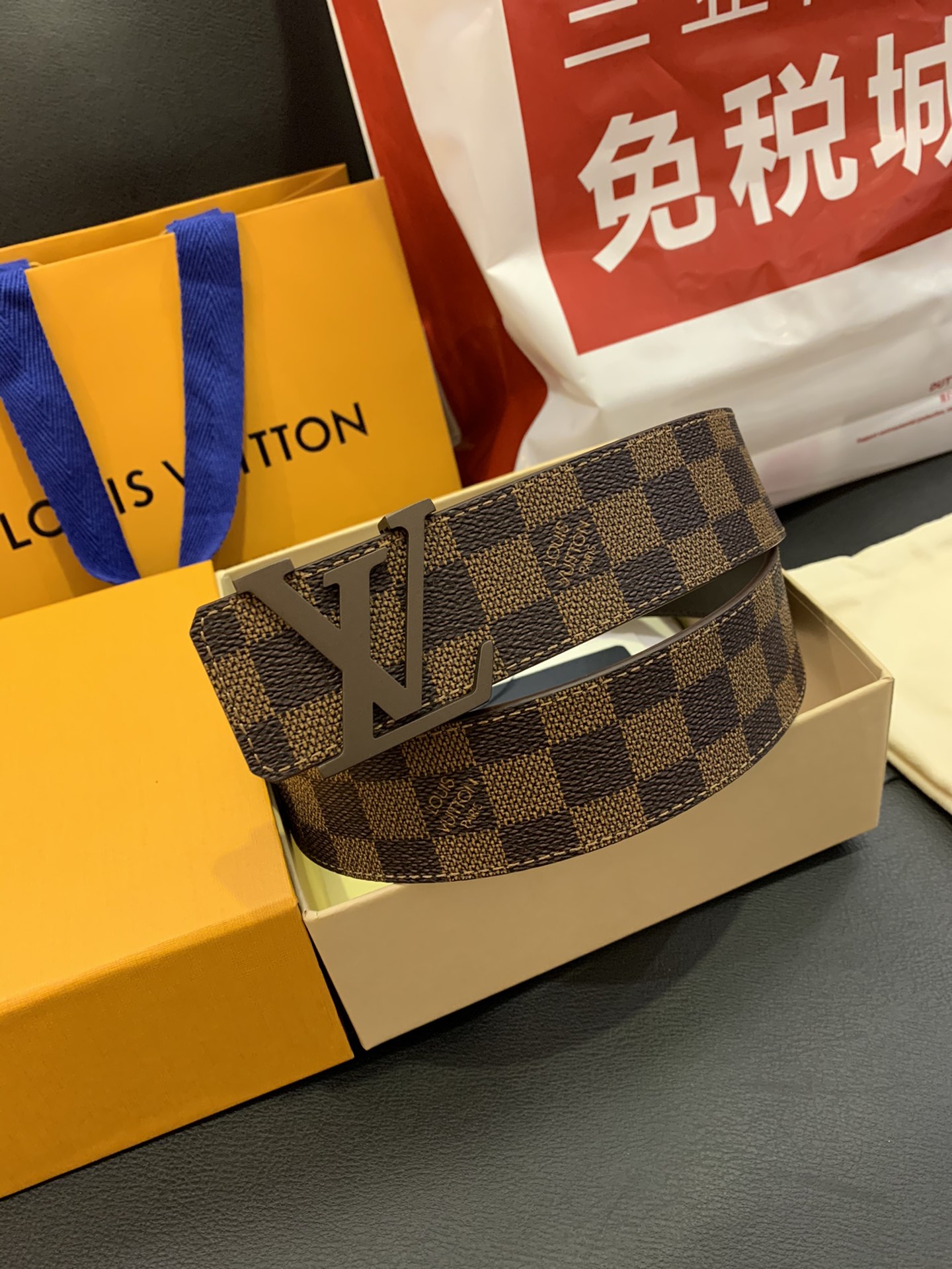 Louis Vuitton Basic Belt M-l