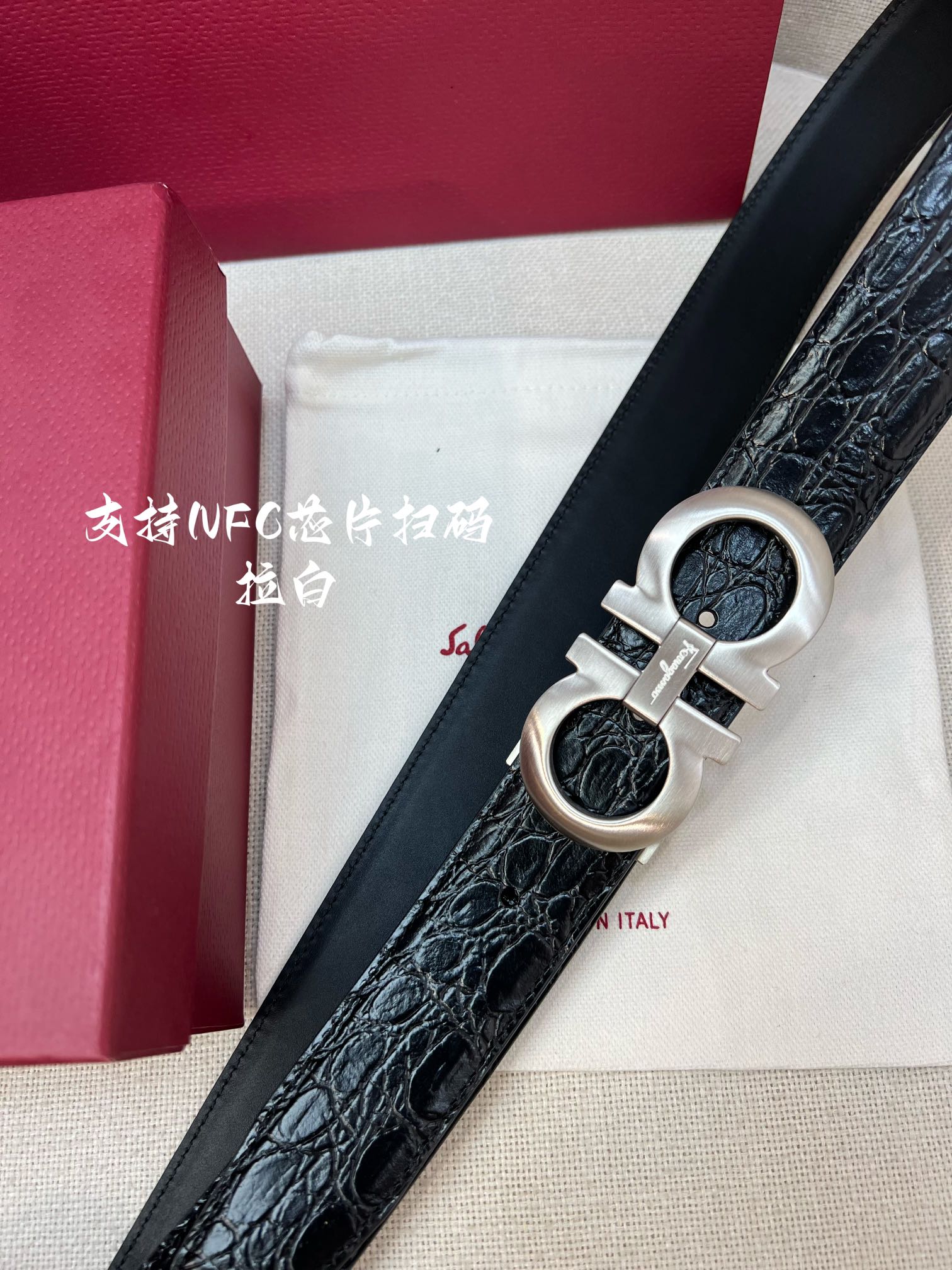 Salvatore Ferragamo Male Leather Belt Cow Leather M