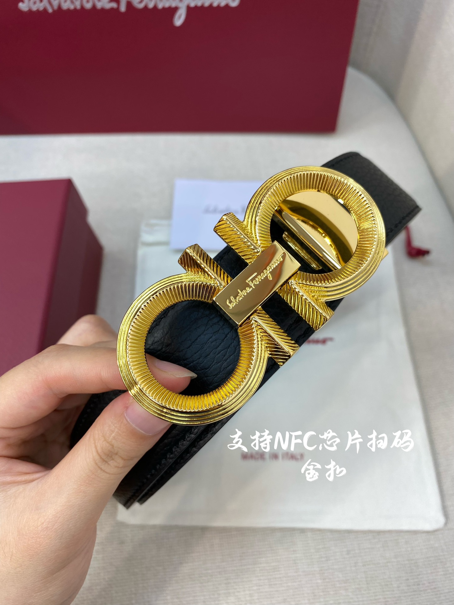 Salvatore Ferragamo Male Leather Belt Cow Leather M