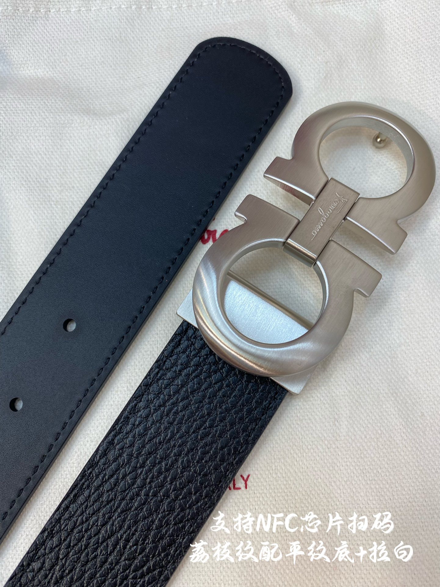 Salvatore Ferragamo Male Leather Belt Cow Leather M