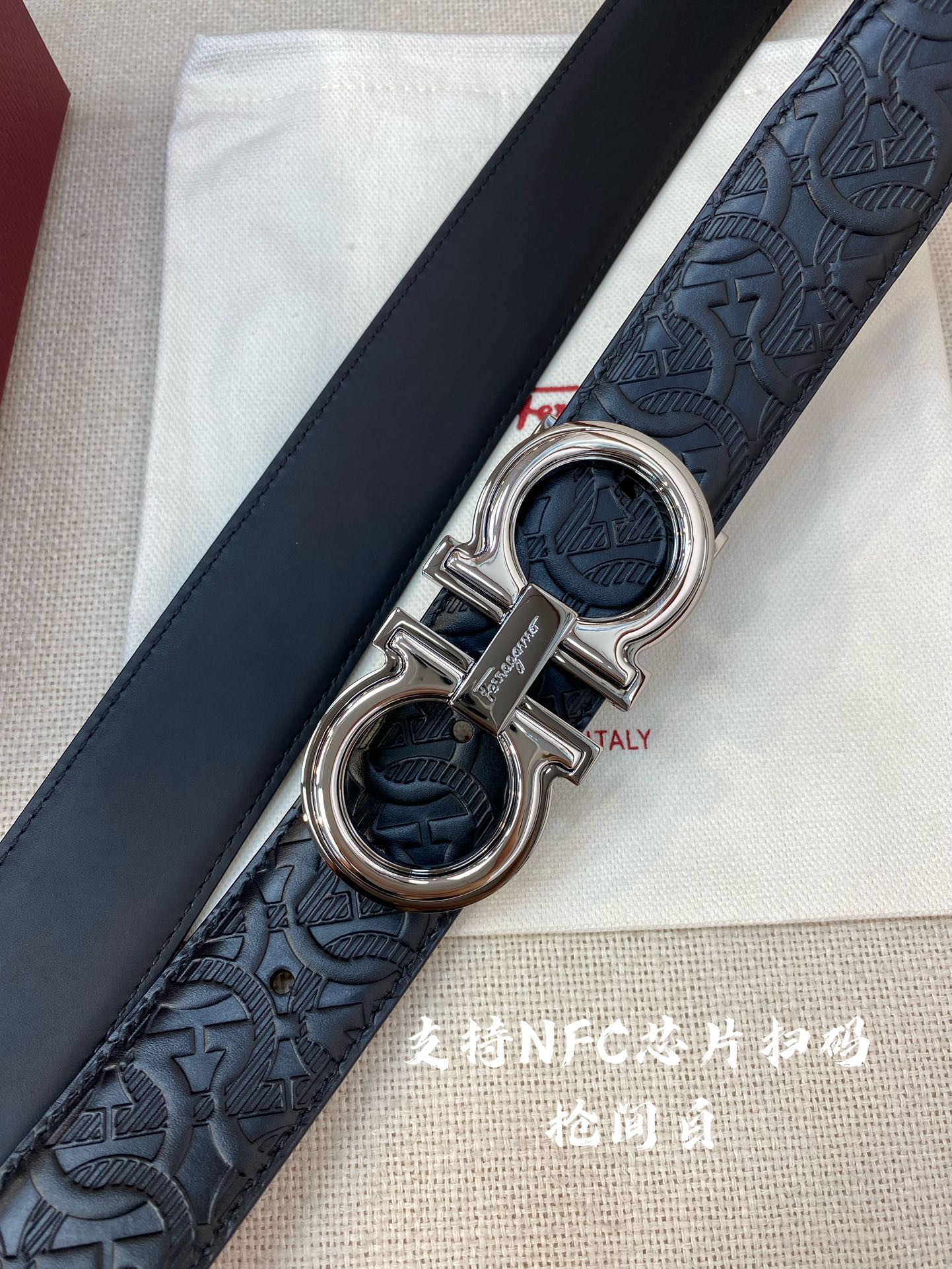 Salvatore Ferragamo Male Leather Belt Cow Leather M