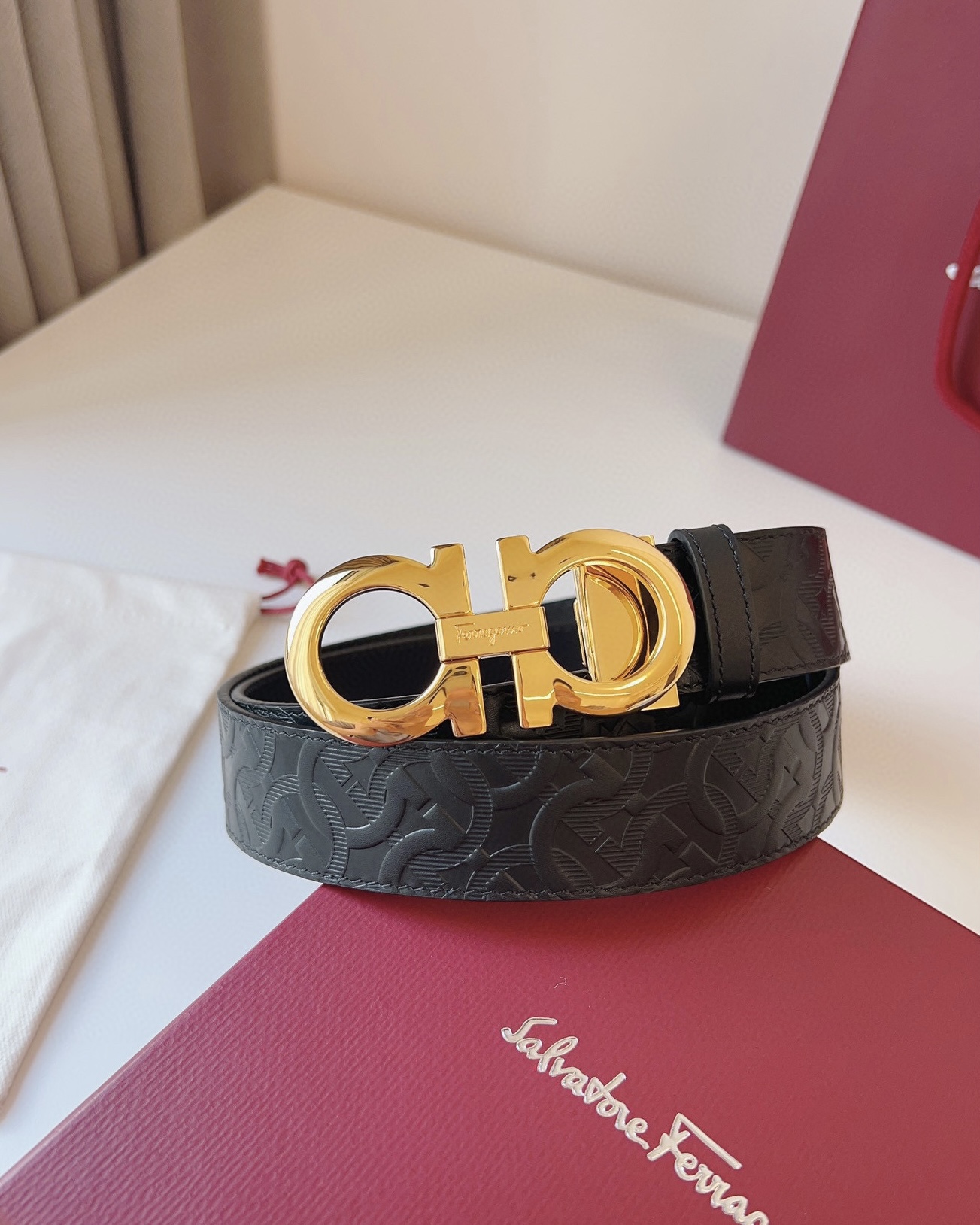 Salvatore Ferragamo Leather Belt Cow Leather Adjustable M