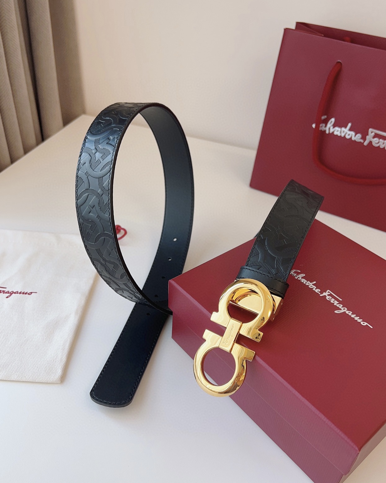 Salvatore Ferragamo Leather Belt Cow Leather Adjustable M