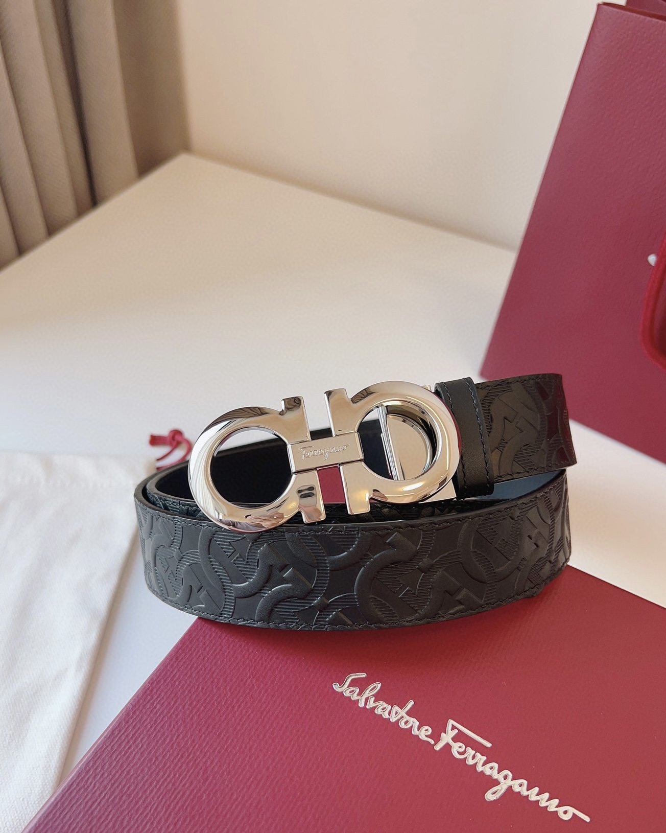 Salvatore Ferragamo Leather Belt Cow Leather Adjustable M