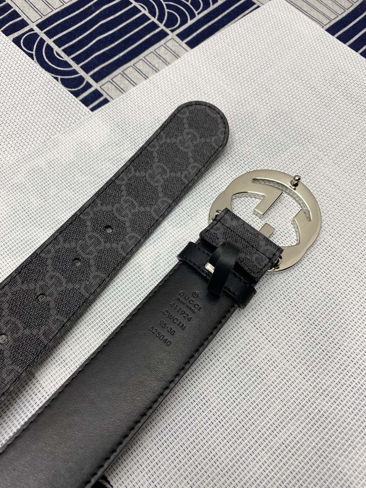 Gucci Basic Belt Cow Leather